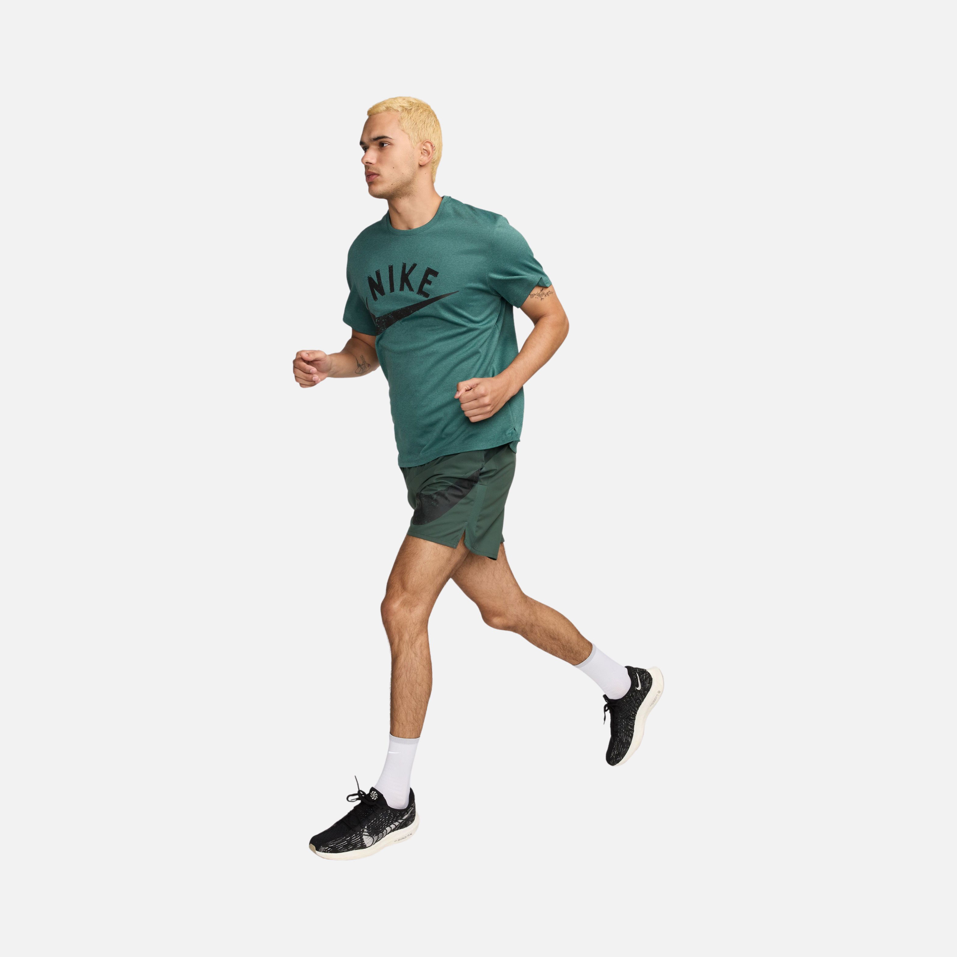 Nike Dri-Fit Challenger Swoosh 5" Slip Liner Running Erkek Şort