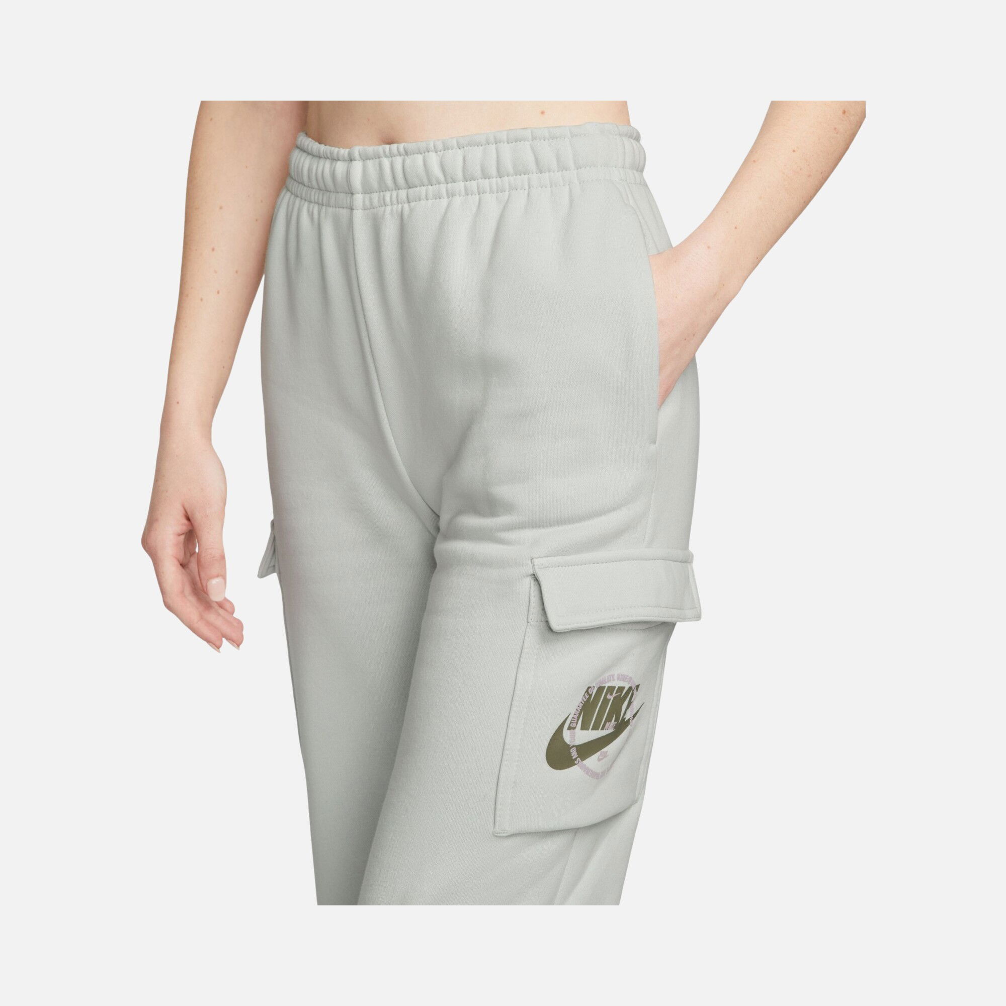Nike Sportswear Graphic Fleece Cargo Kadın Eşofman Altı