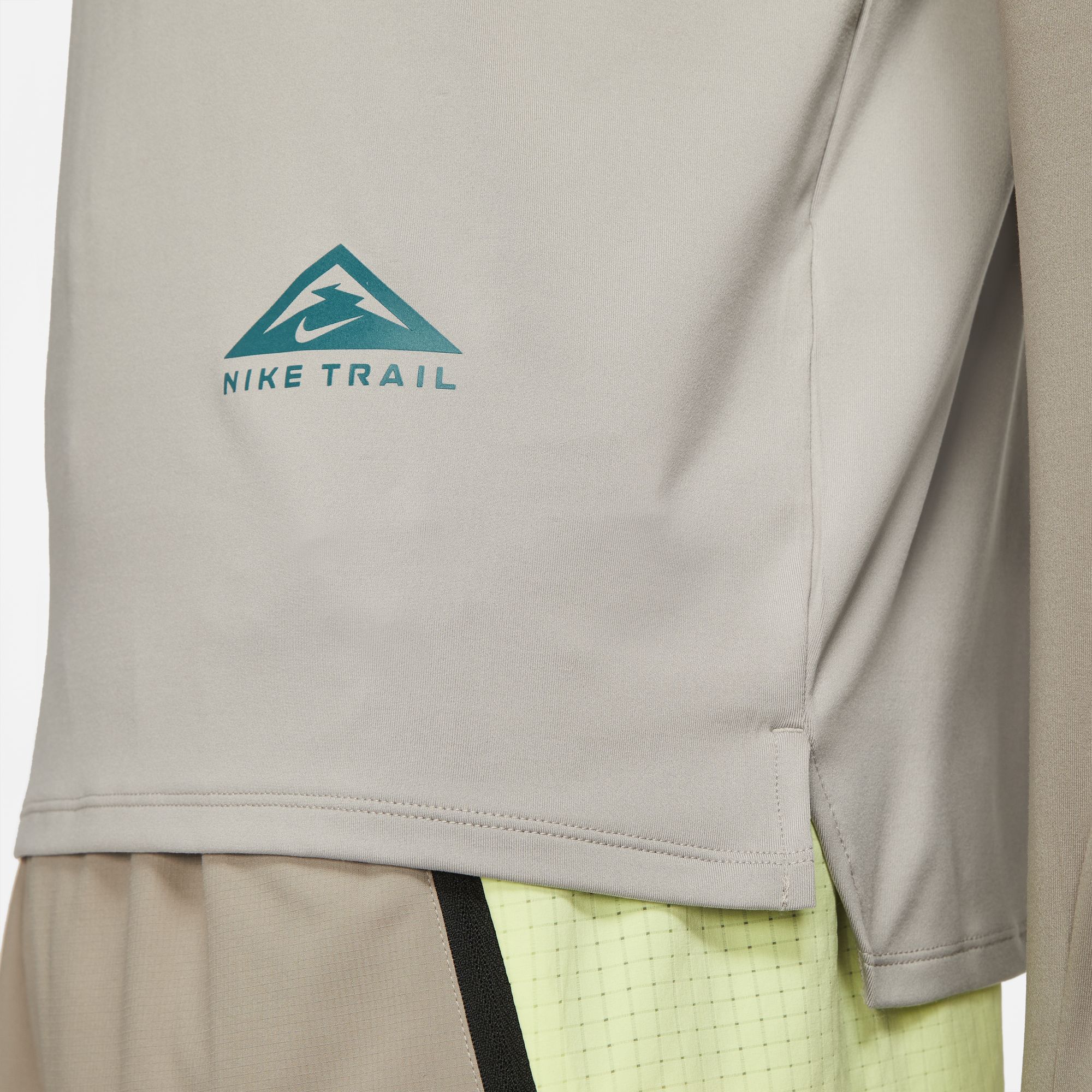 Nike Dri-Fit Trail Element 1/2-Zip Trail Running Hoodie Erkek Sweatshirt
