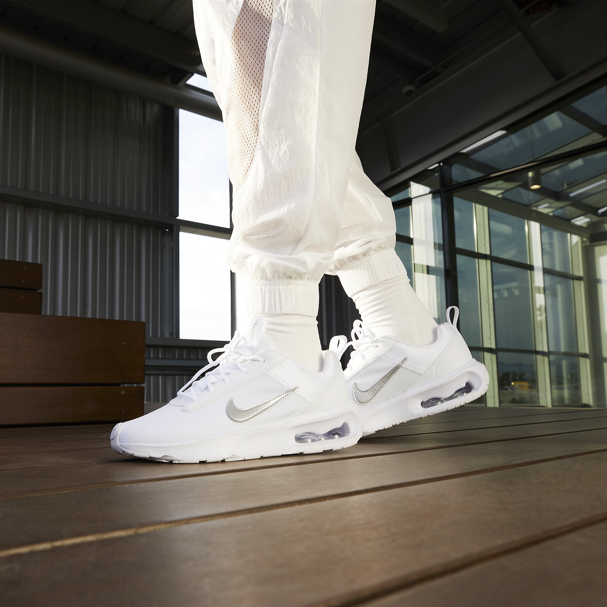 Nike Air Max INTRLK Lite Kadın Spor Ayakkabı