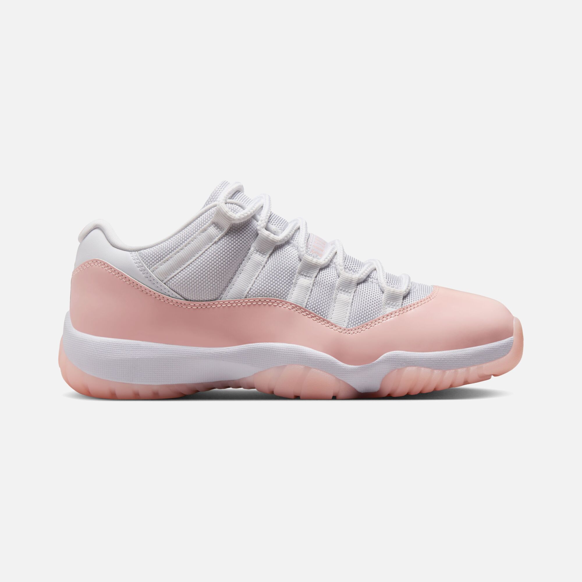 Nike Air Jordan 11 Retro Low Kadın Basketbol Ayakkabısı