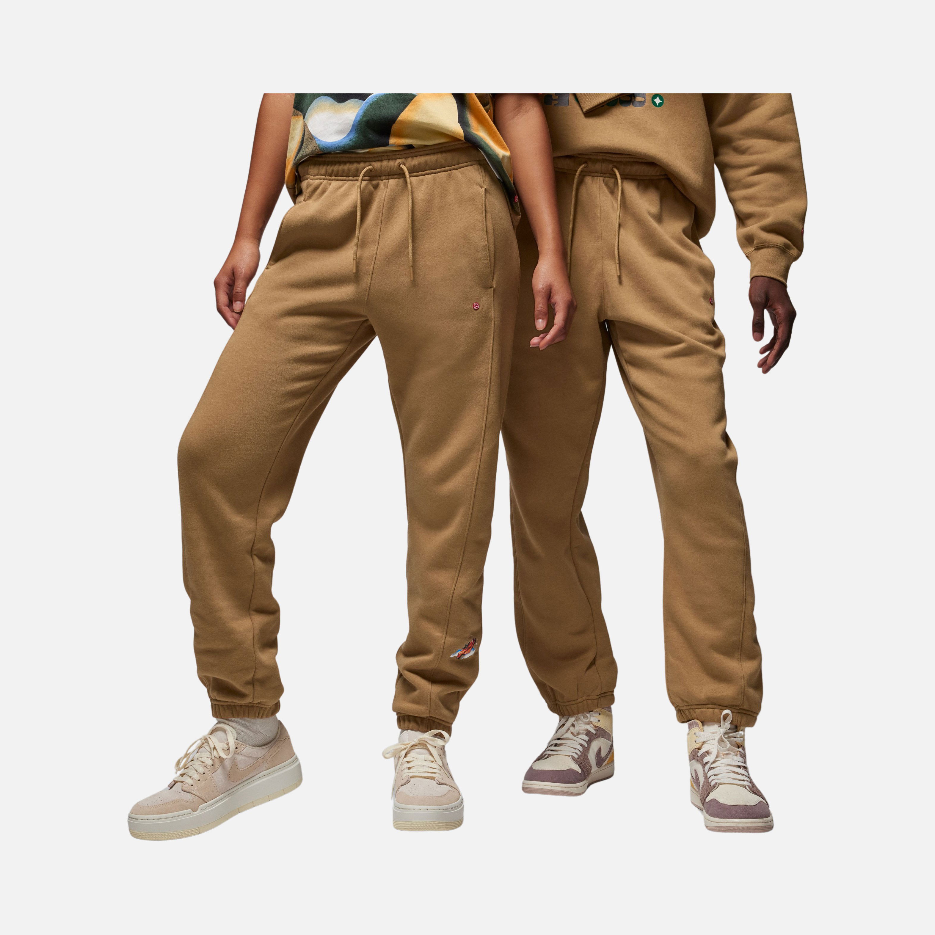Nike Jordan Essentials ''by Jordan Moss Artist Series'' Fleece Kadın Eşofman Altı