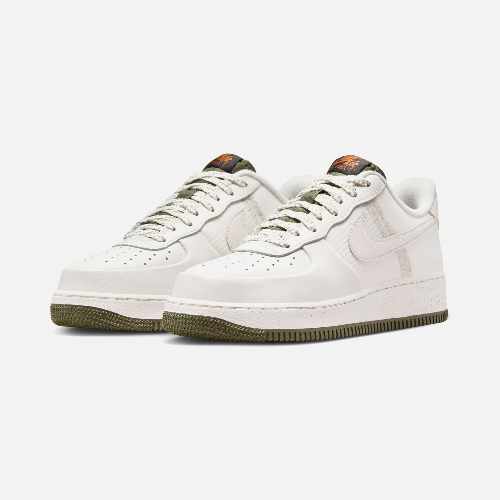 Nike Air Force 1 '07 LV8 HO23 Erkek Spor Ayakkabı