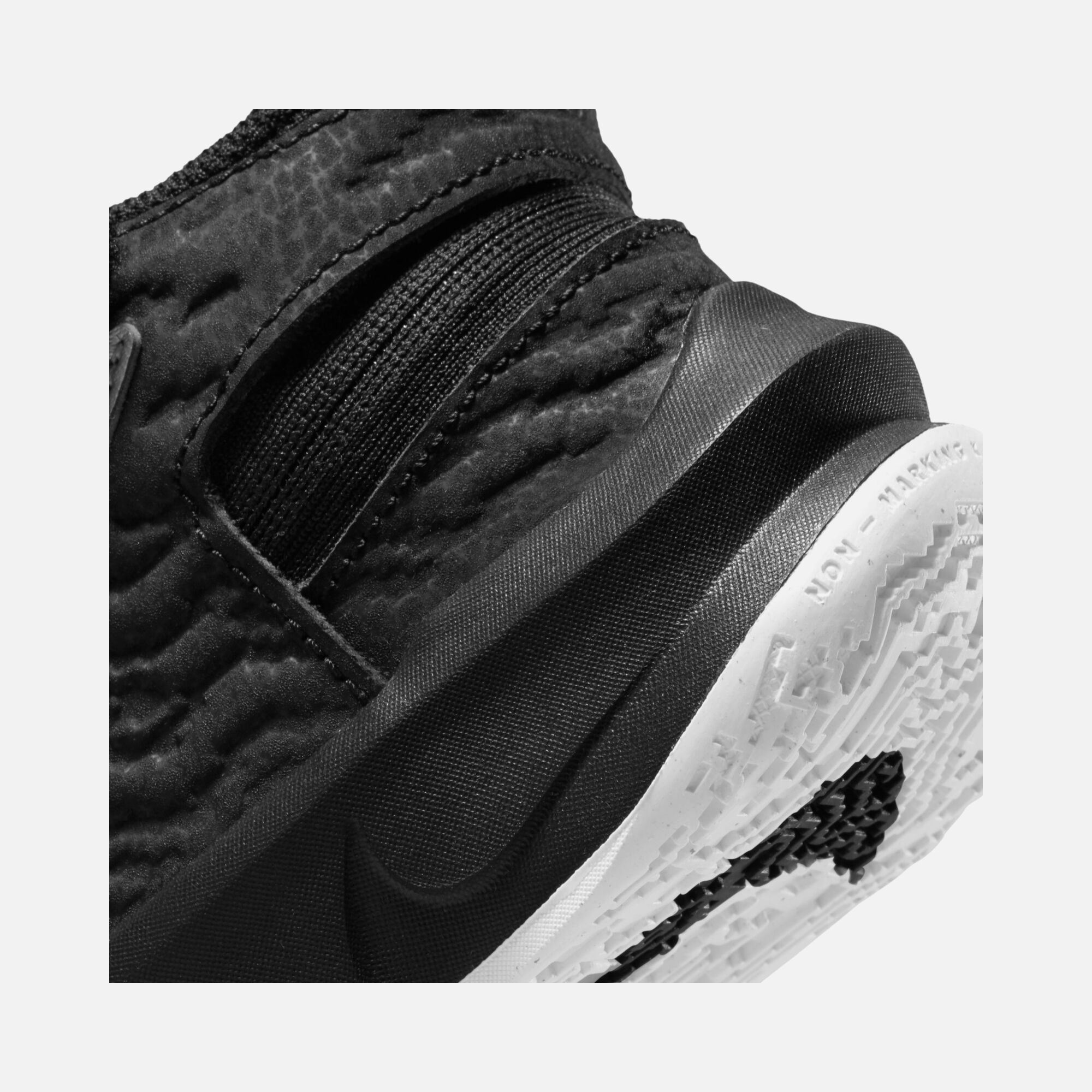 Nike Team Hustle D 10 FlyEase (PS) Çocuk Basketbol Ayakkabısı