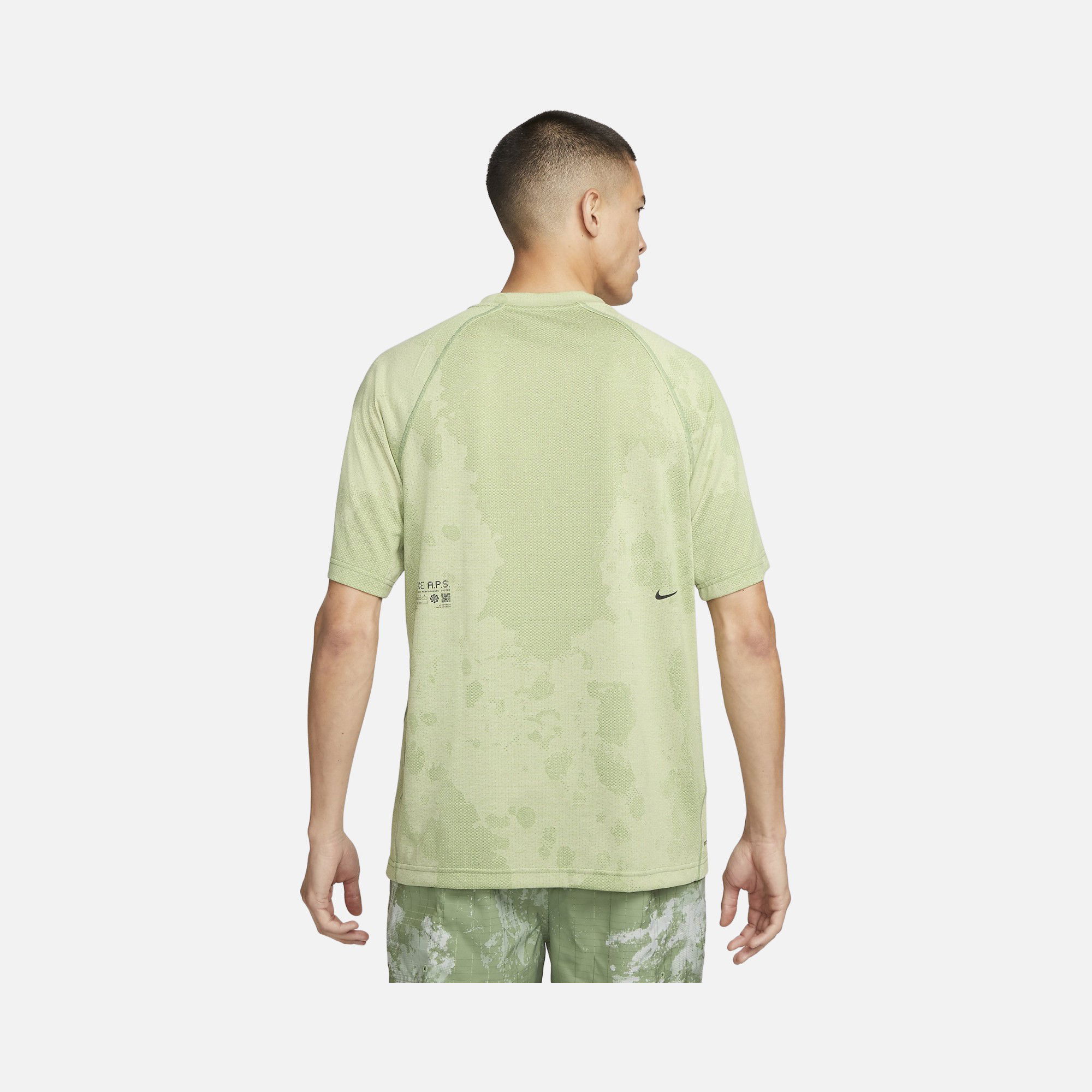 Nike Dri-Fit ADV Axis Performance System Engineered Training Short-Sleeve Erkek Tişört