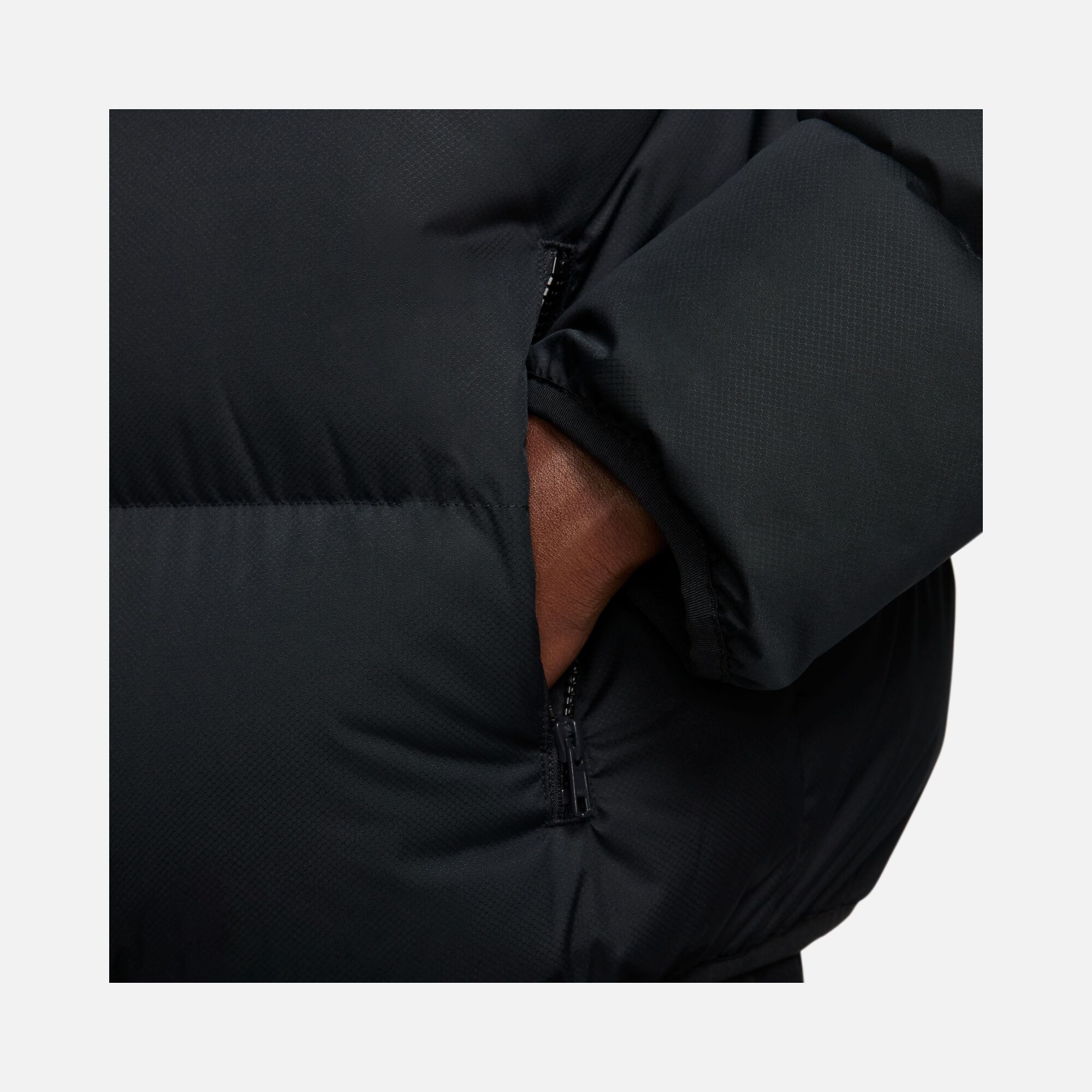 Nike Sportswear Club+ PrimaLoft® Water-Repellent Puffer Full-Zip Erkek Ceket