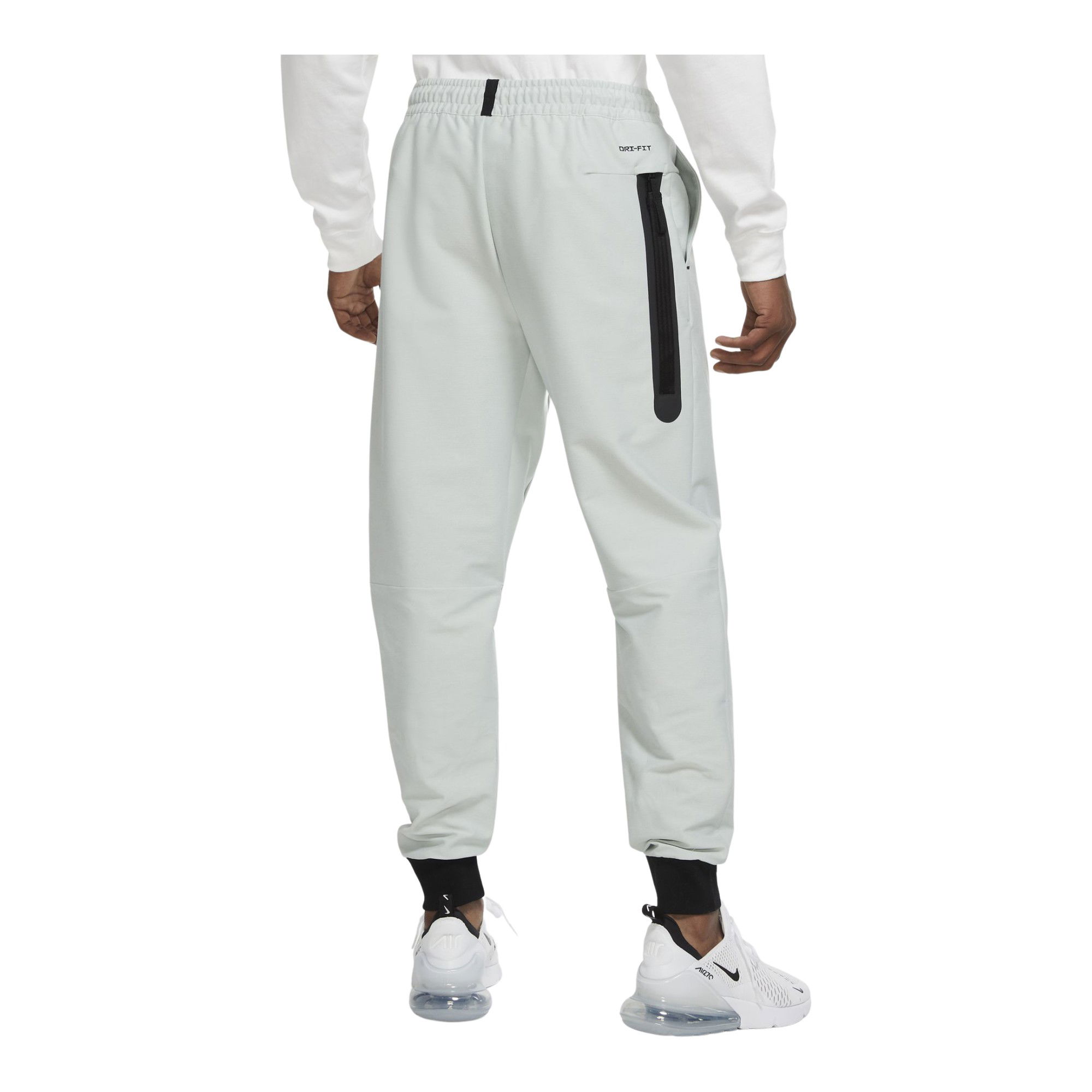 Nike Sportswear Dri-Fit Tech Pack Unlined Track Erkek Eşofman Altı