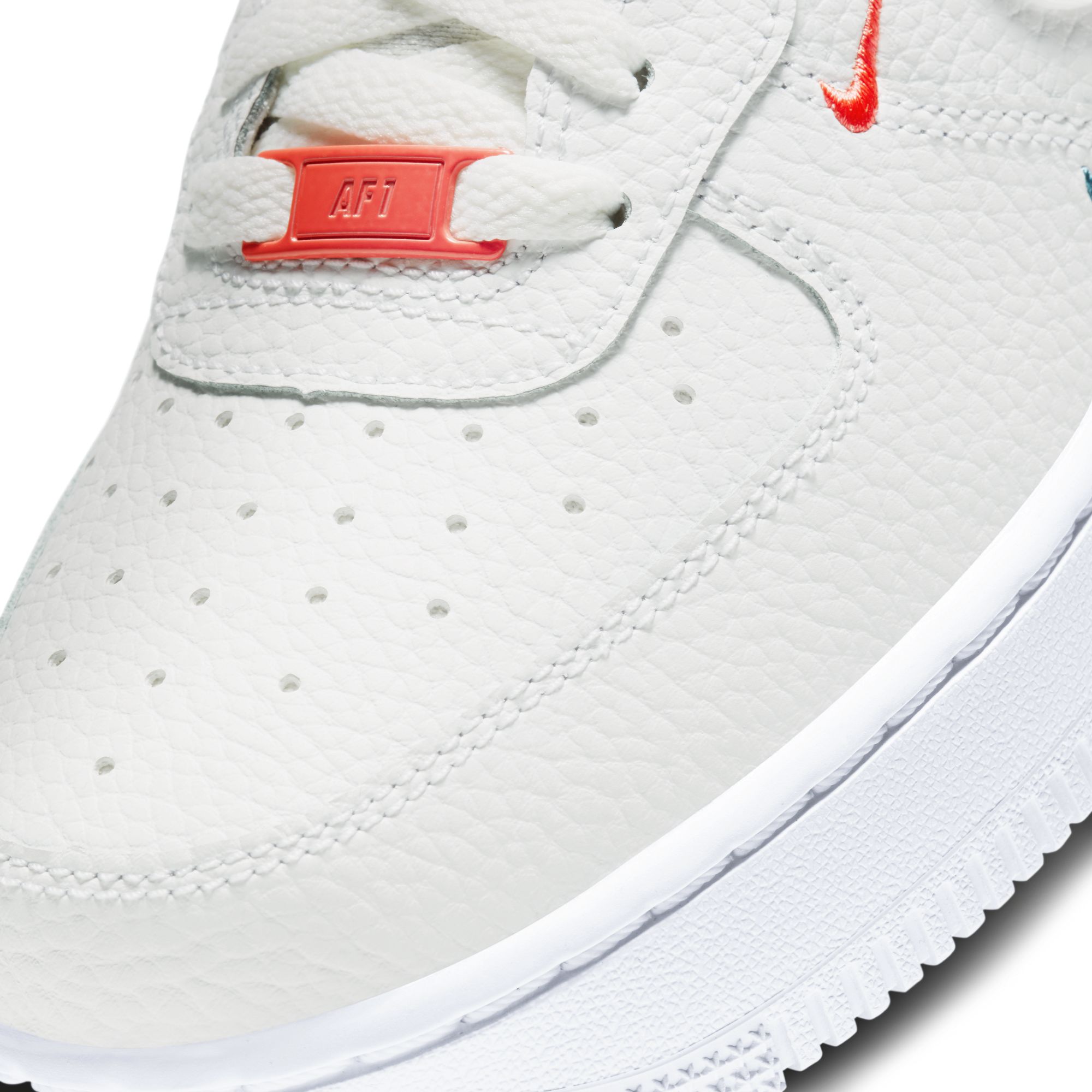 Nike Air Force 1 '07 Essentials Kadın Spor Ayakkabı