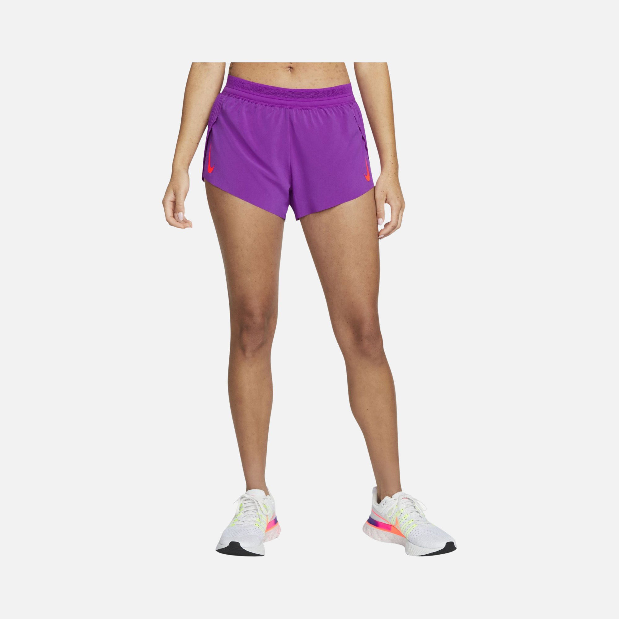 Nike Dri-Fit ADV AeroSwift Running Kadın Şort