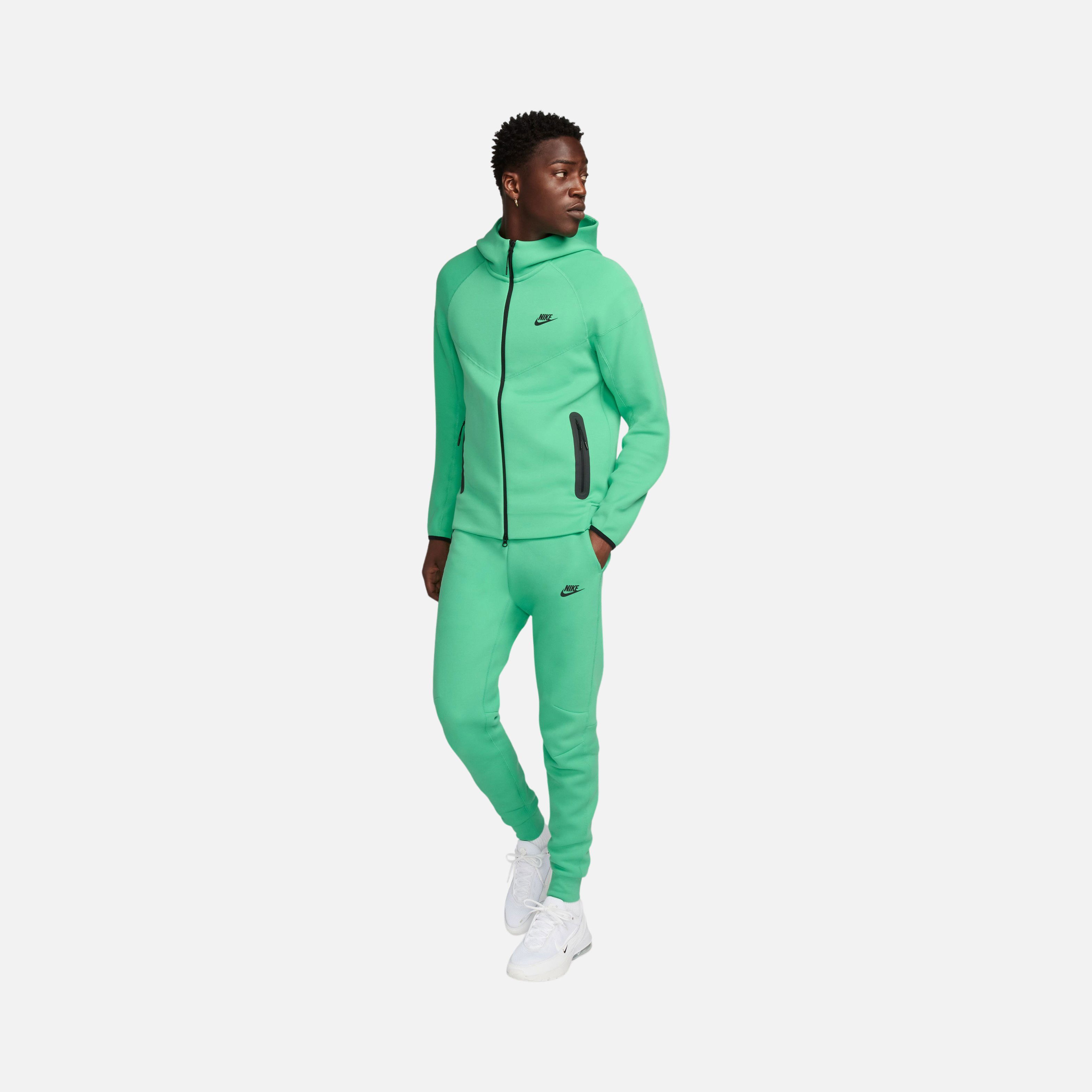 Nike Sportswear Tech Fleece FW24 Erkek Eşofman Altı