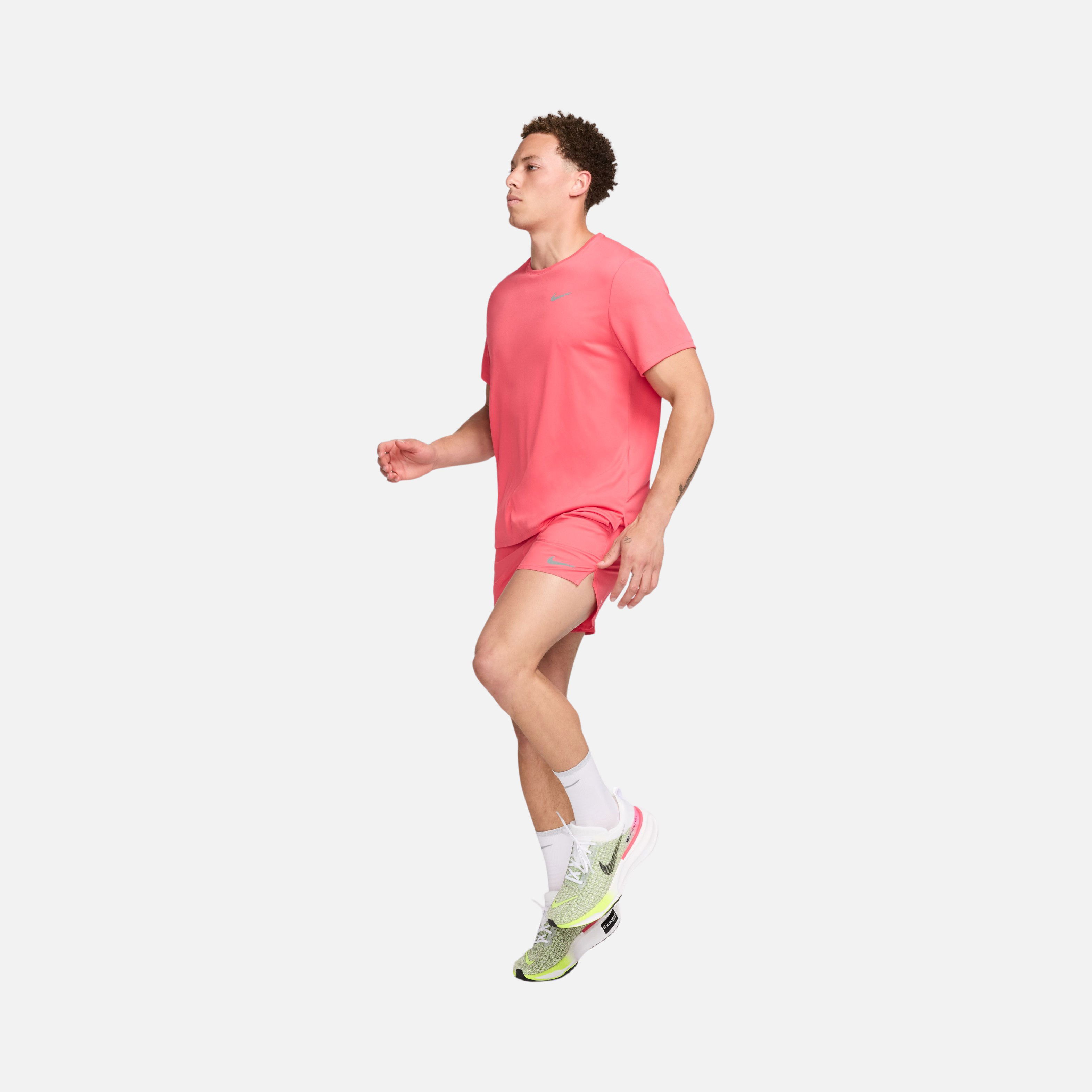 Nike Dri-Fit UV Miler Running Short-Sleeve Erkek Tişört