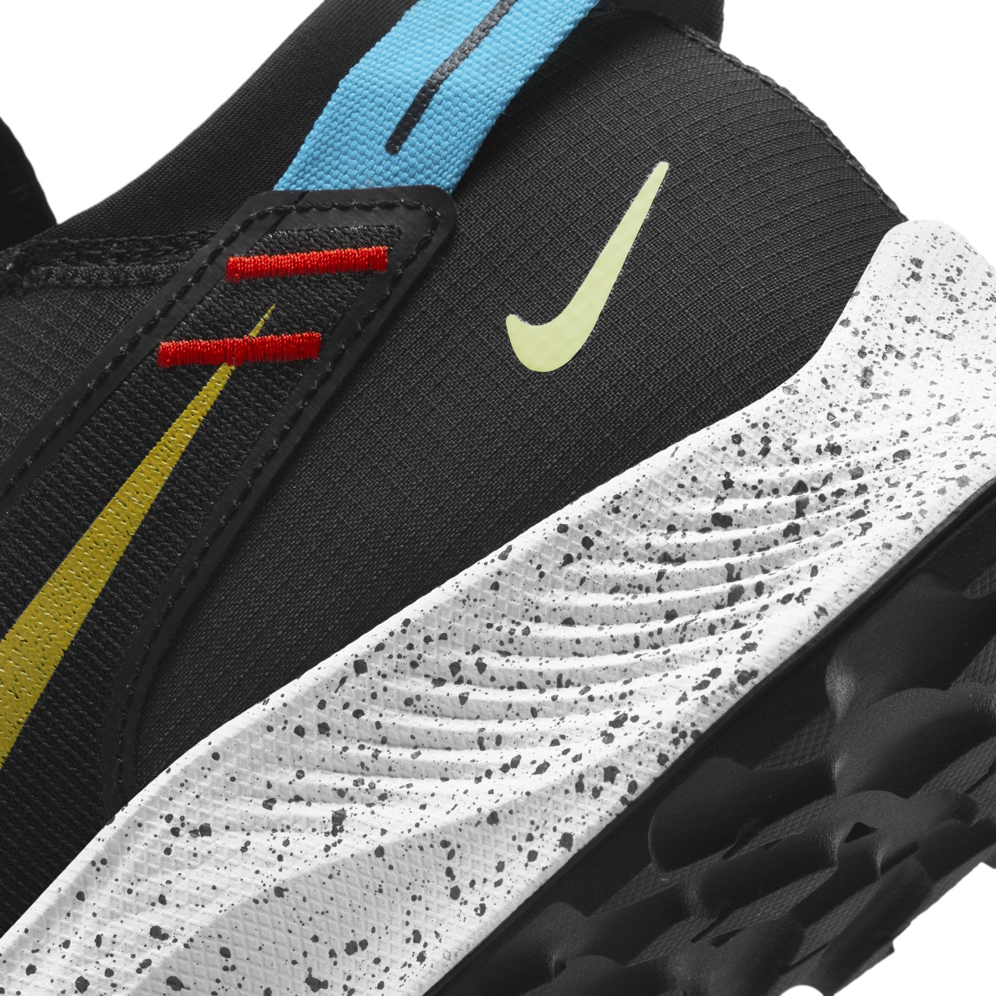 Nike Pegasus Trail 2 Running Erkek Spor Ayakkabı