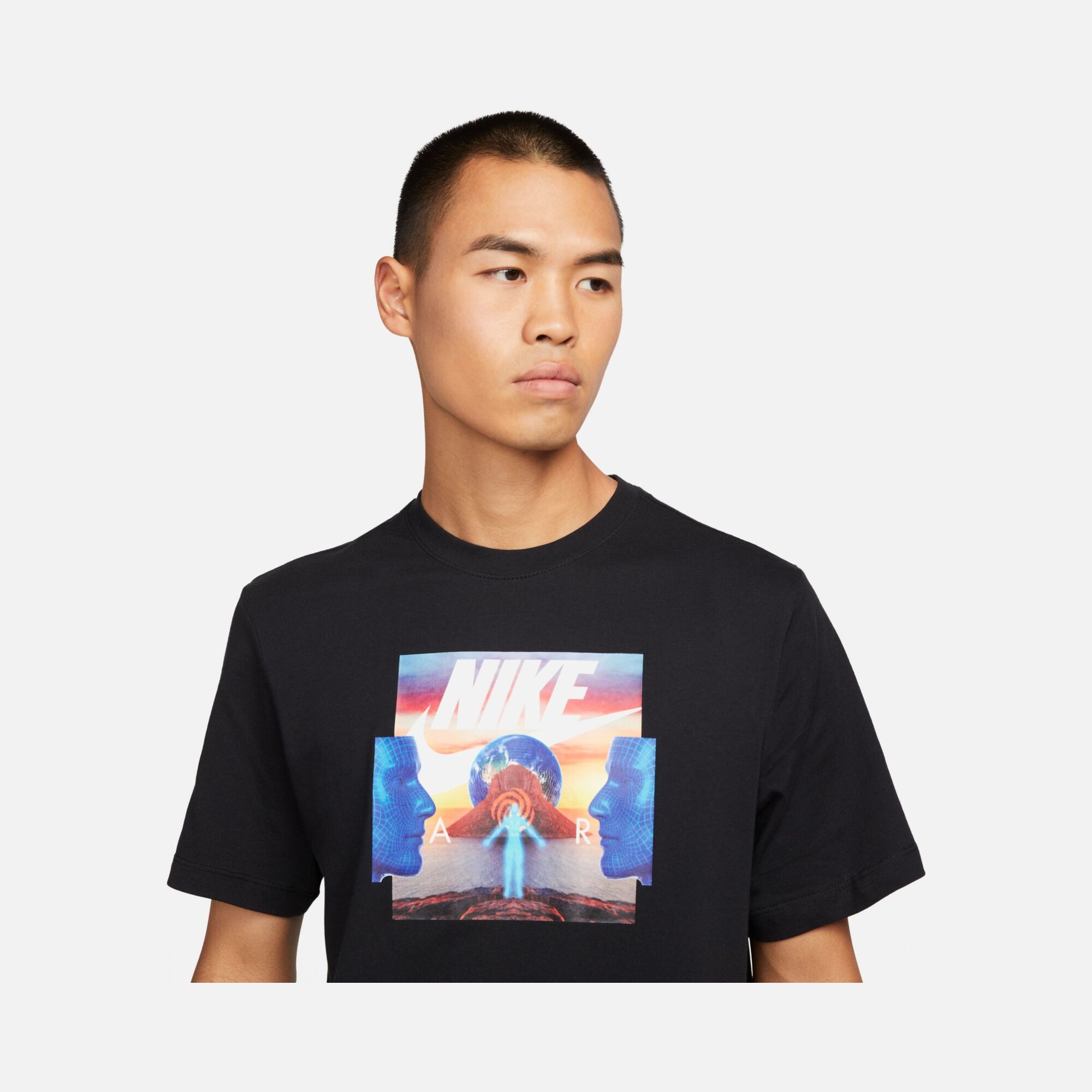 Nike Sportswear Festival Photo Graphic Short-Sleeve Erkek Tişört