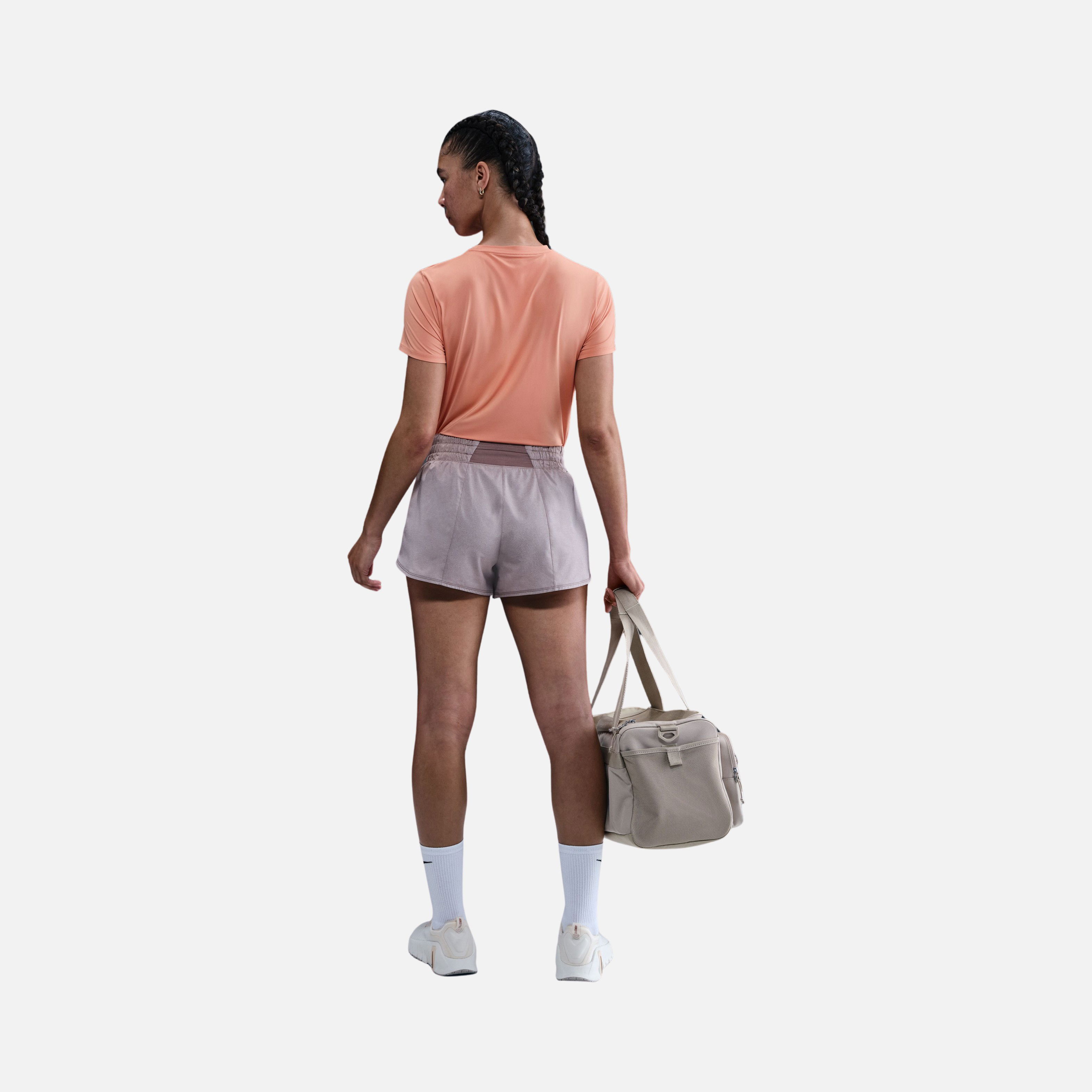 Nike One Classic Df Ss Top Wt Kadın Tişört