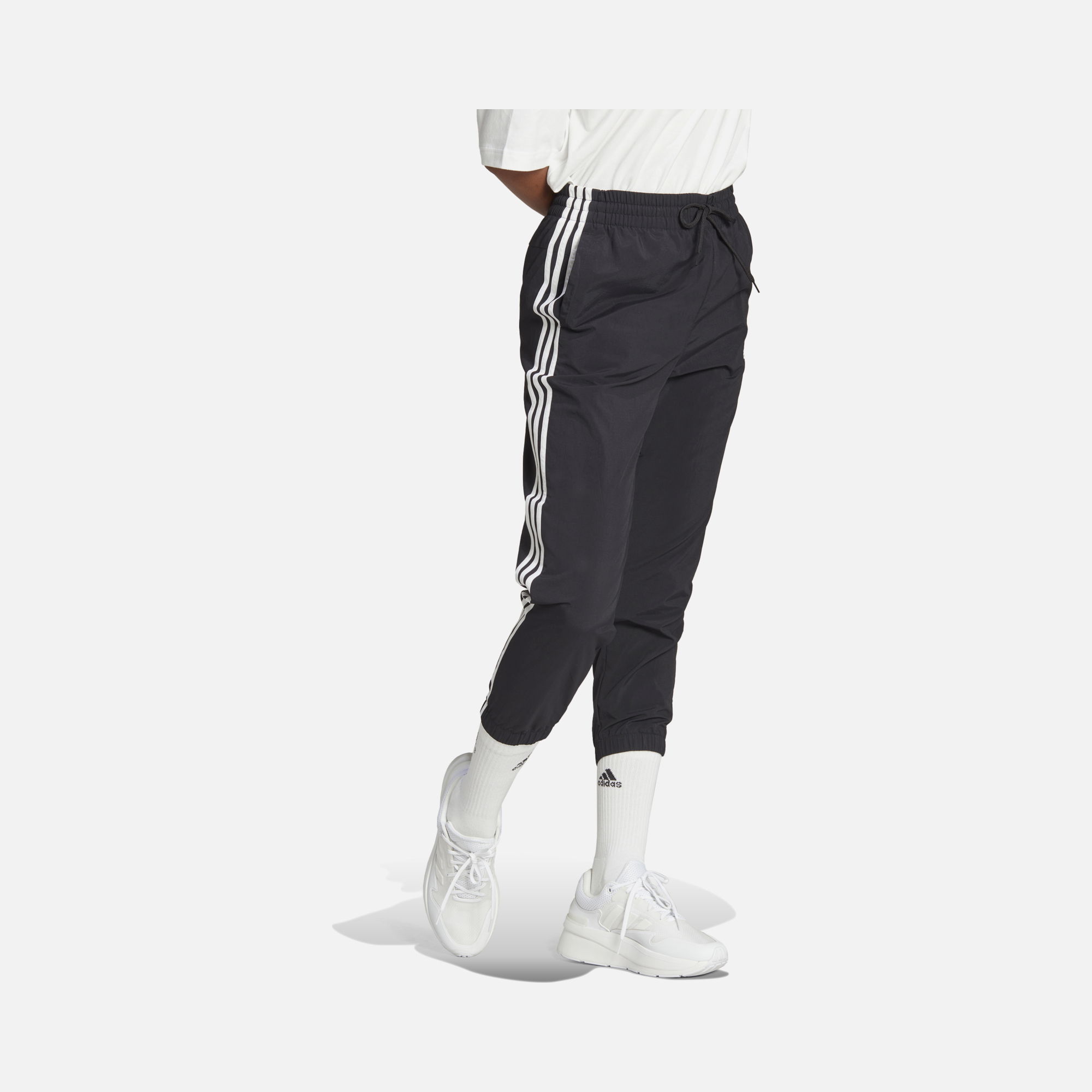adidas Essentials 3-Stripes Woven 7/8 Kadın Eşofman Altı