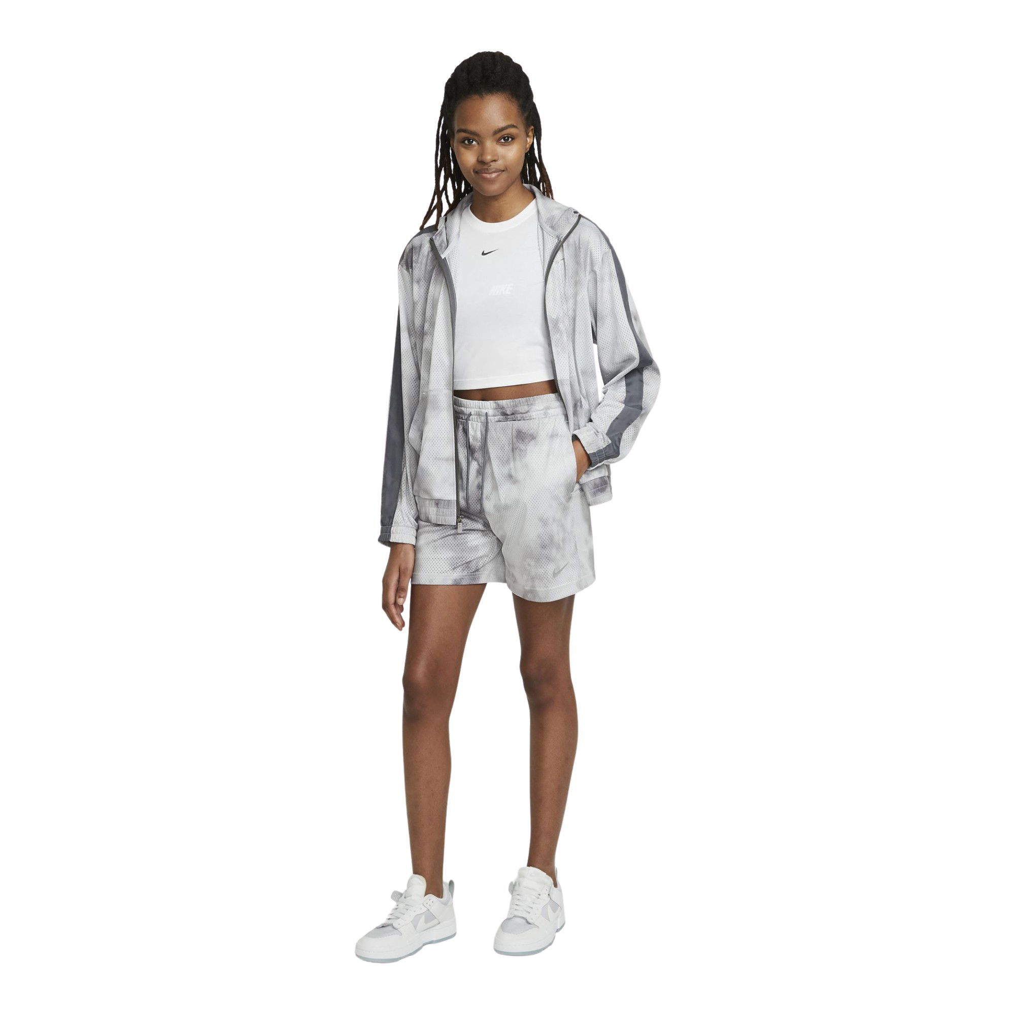 Nike Sportswear Icon Clash High-Rise Kadın Şort