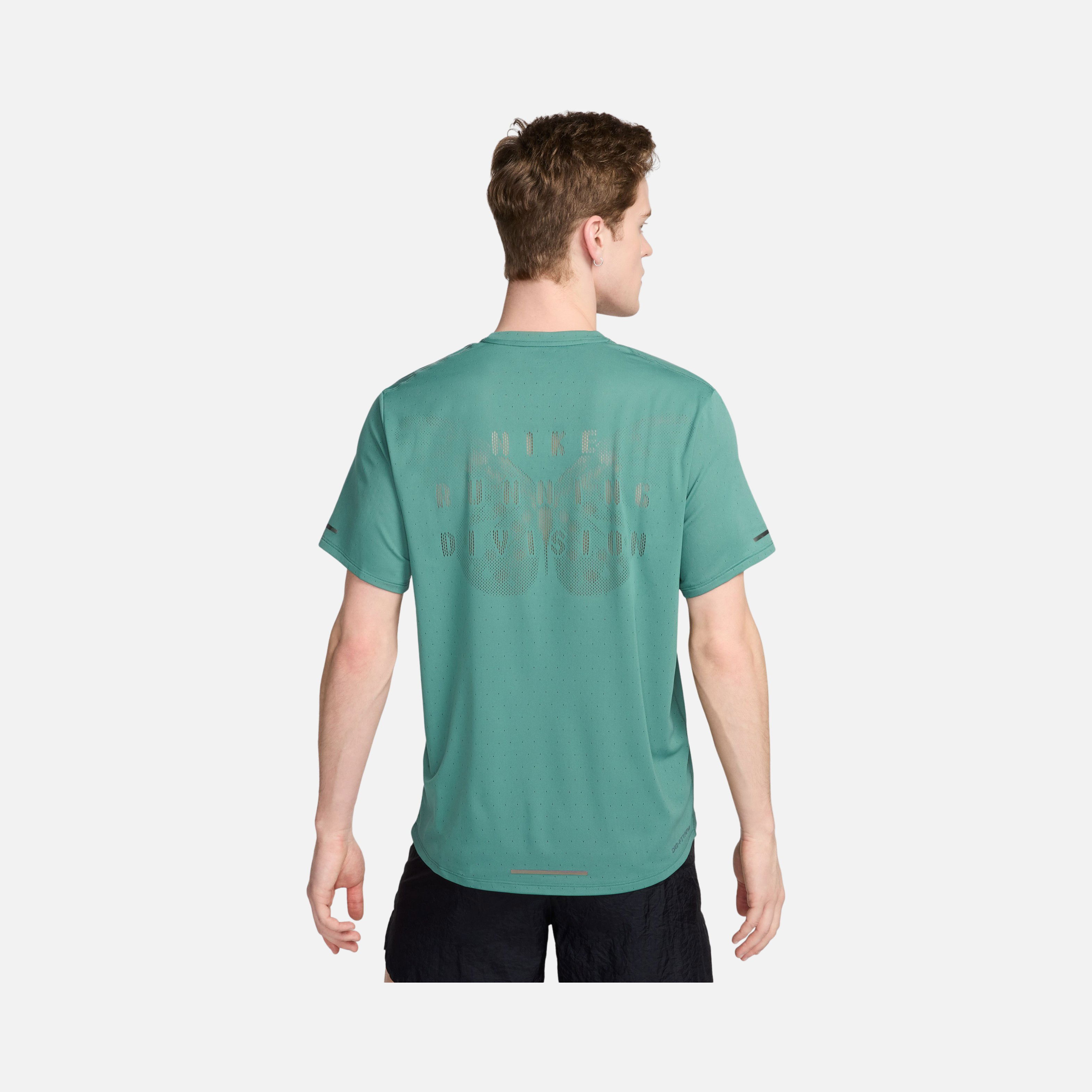 Nike Dri-Fit ADV Run Division ''Butterfly Graphic With Holes'' Running Short-Sleeve Erkek Tişört