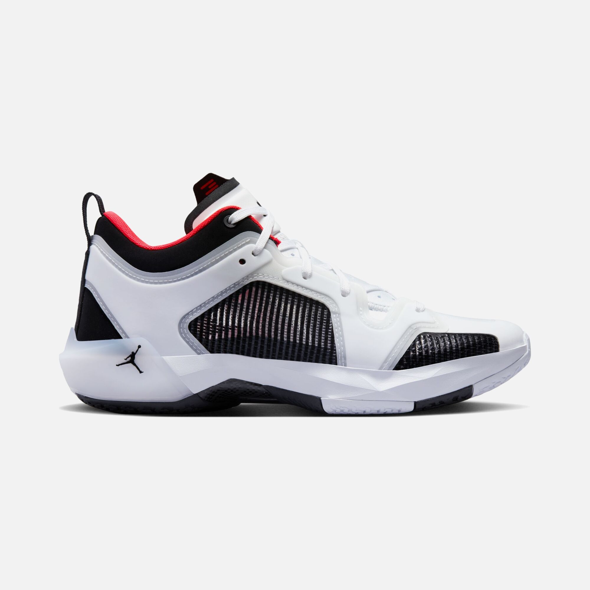 Nike Air Jordan XXXVII Low Erkek Basketbol Ayakkabısı