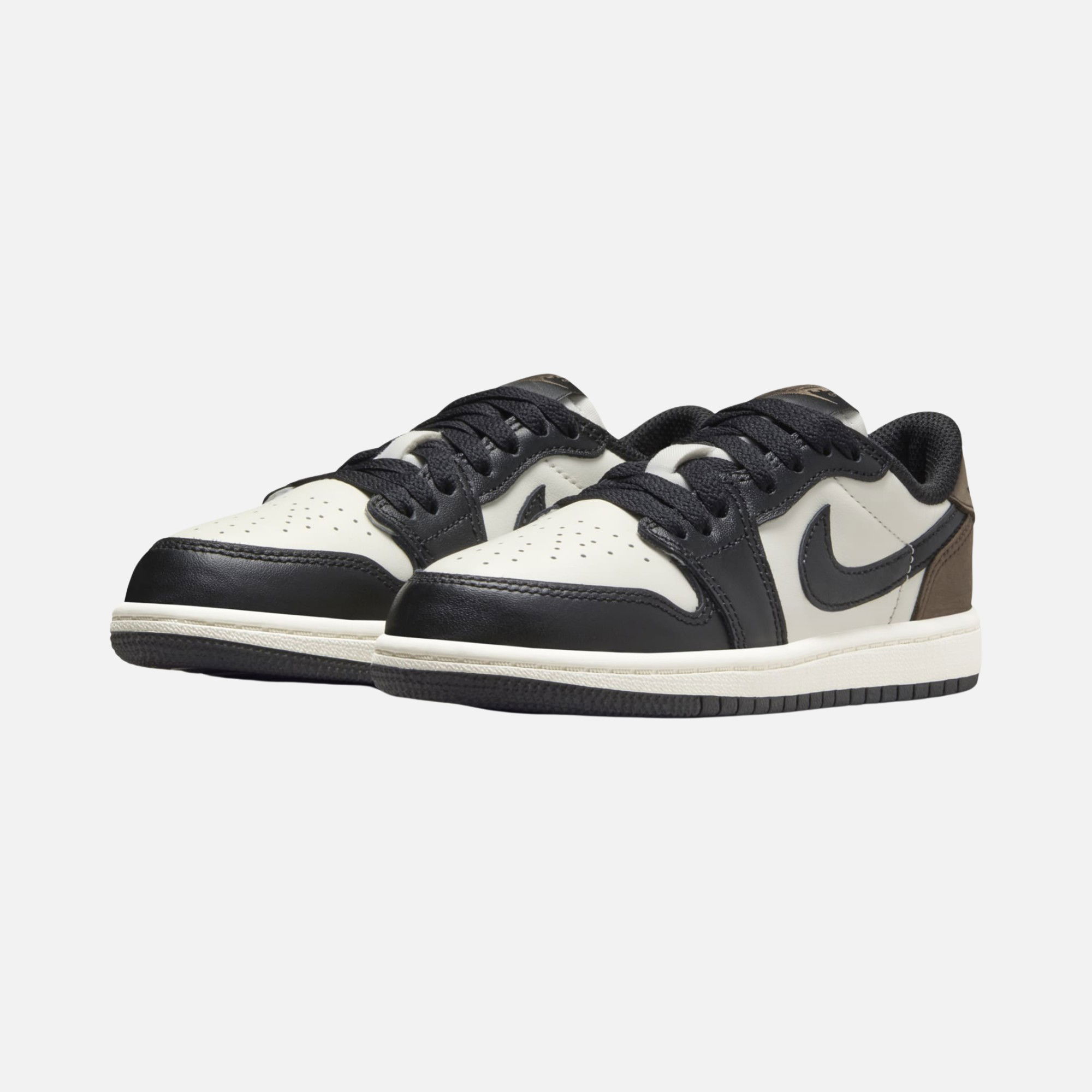 Nike Jordan 1 Retro Low OG ''Metallic Silver Leather Version'' (PS) Çocuk Spor Ayakkabı