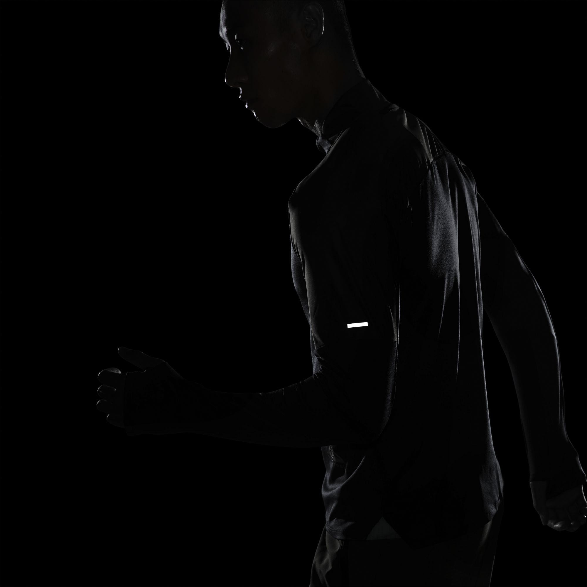 Nike Dri-Fit Trail Running 1/2-Zip Long-Sleeve Erkek Tişört