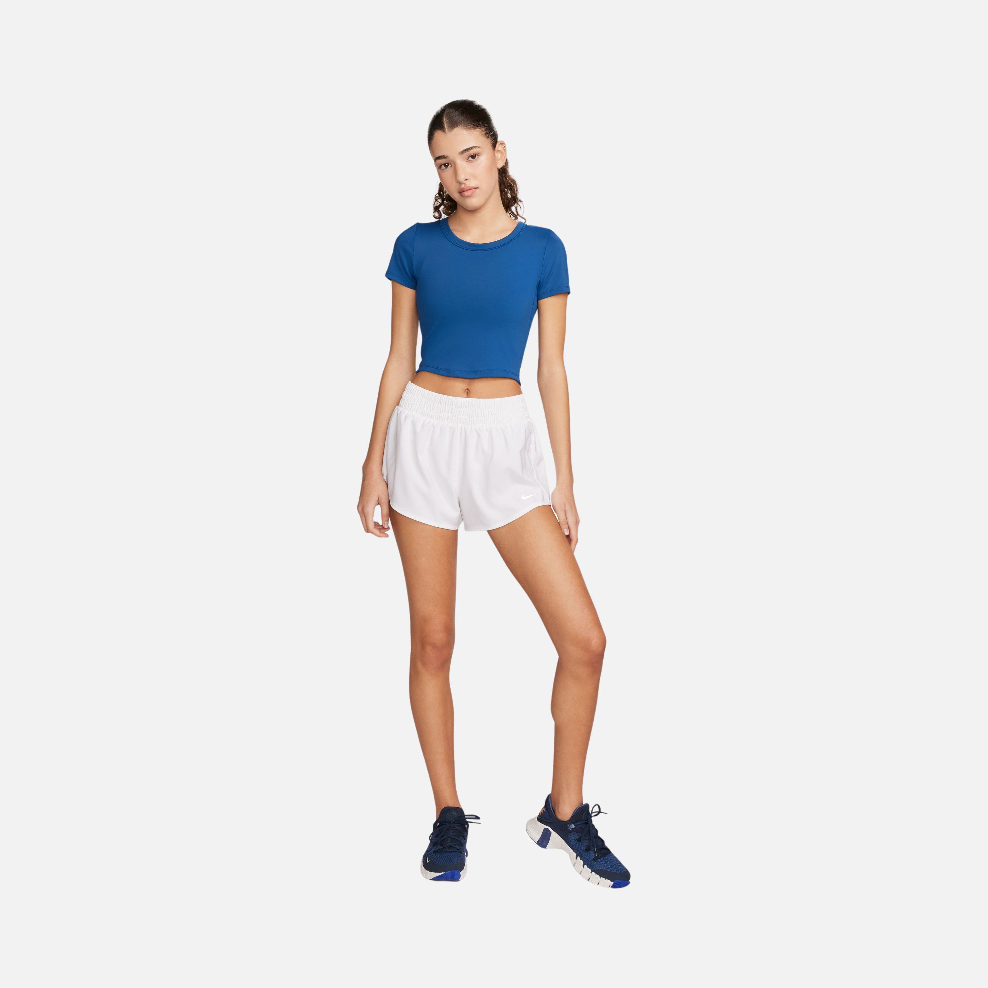 Nike One Fitted Dri-Fit Cropped Training Short-Sleeve Kadın Tişört