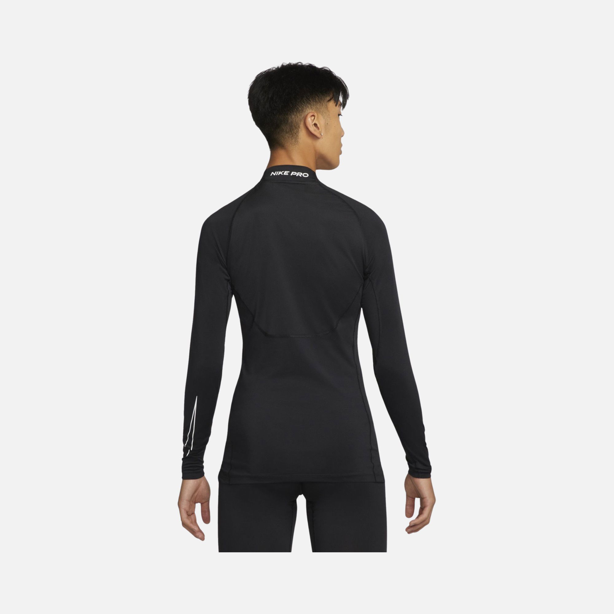 Nike Pro Dri-Fit Tight-Fit Long-Sleeve Erkek Tişört