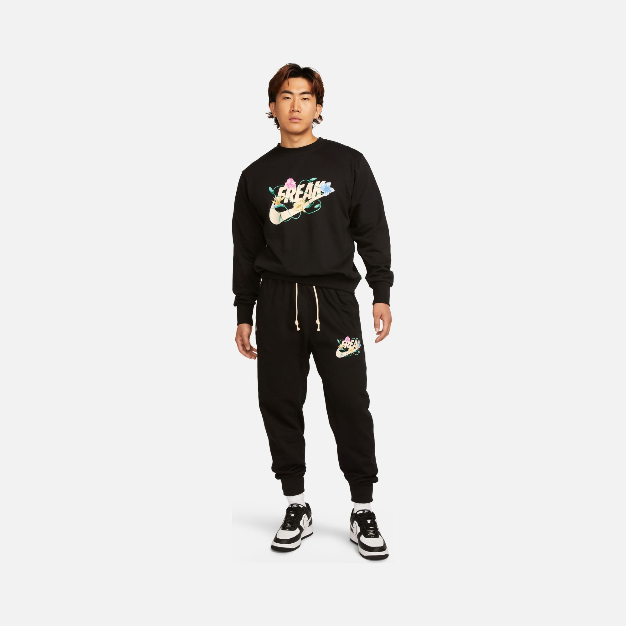 Nike Giannis Standard Issue Graphic Basketball Erkek Sweatshirt