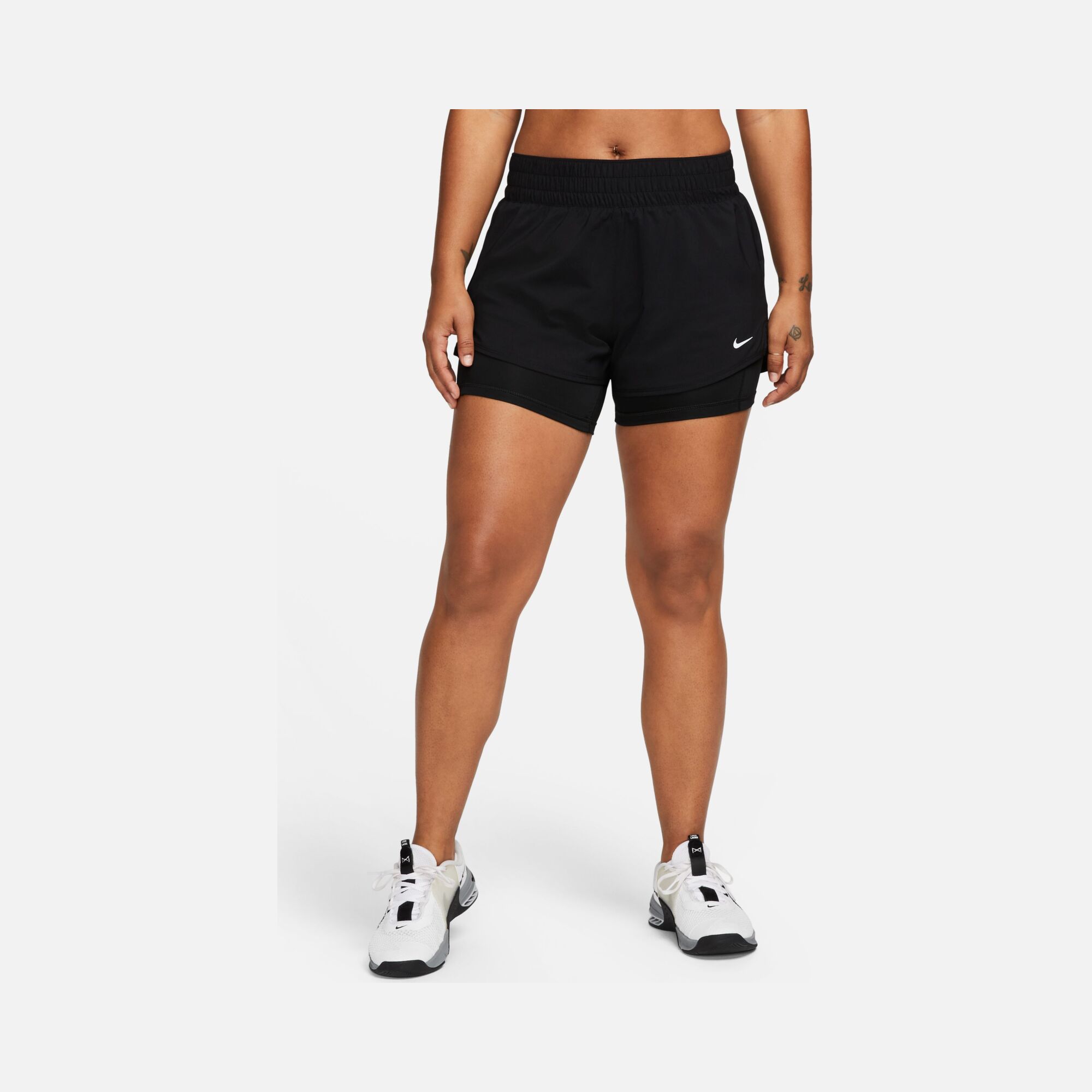 Nike One Dri-Fit Mid-Rise 8cm (approx.) 2-in-1 Training Kadın Şort