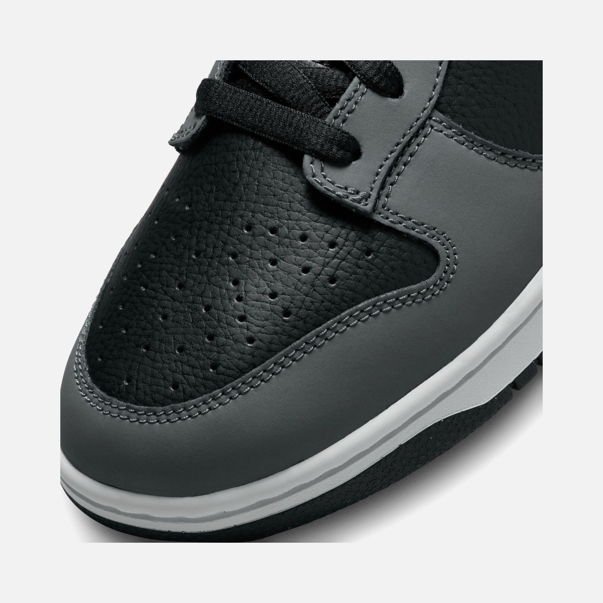 Nike Dunk Low Retro HO22 Erkek Spor Ayakkabı