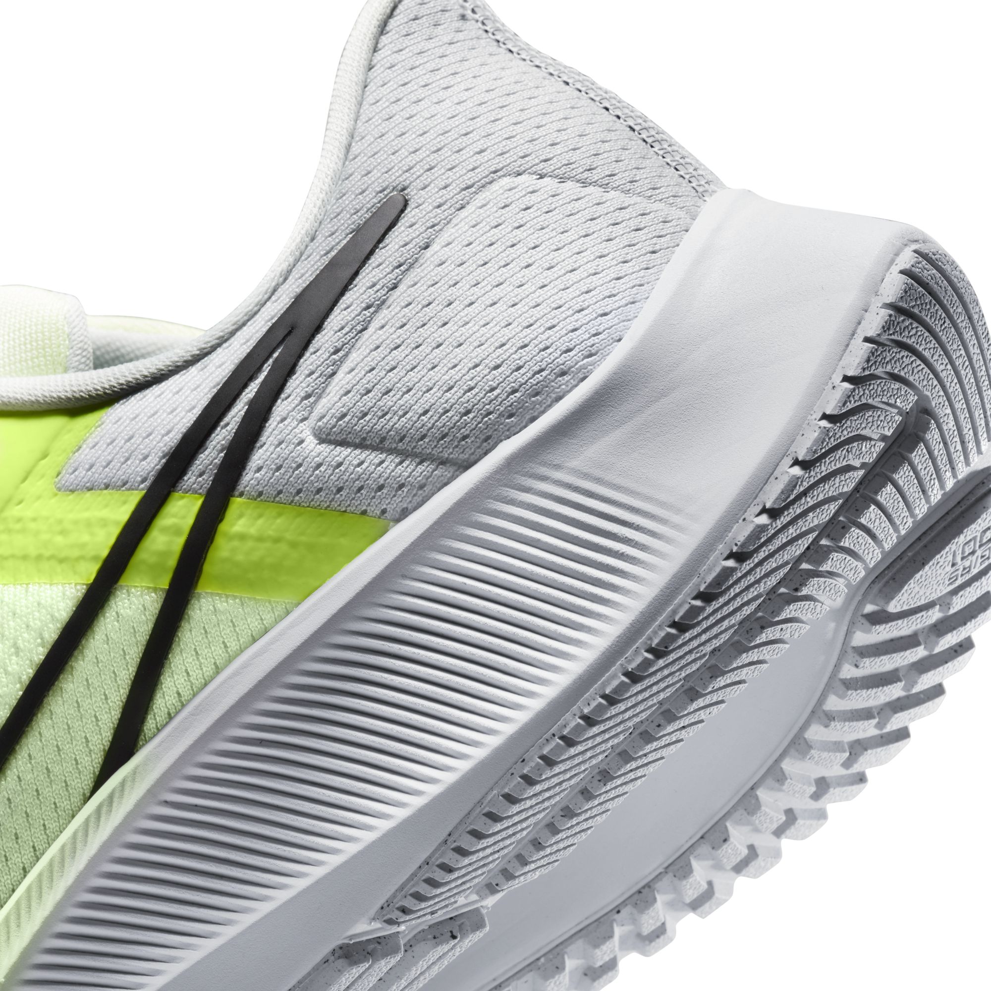 Nike Air Zoom Pegasus 38 Road Running SS22 Erkek Spor Ayakkabı