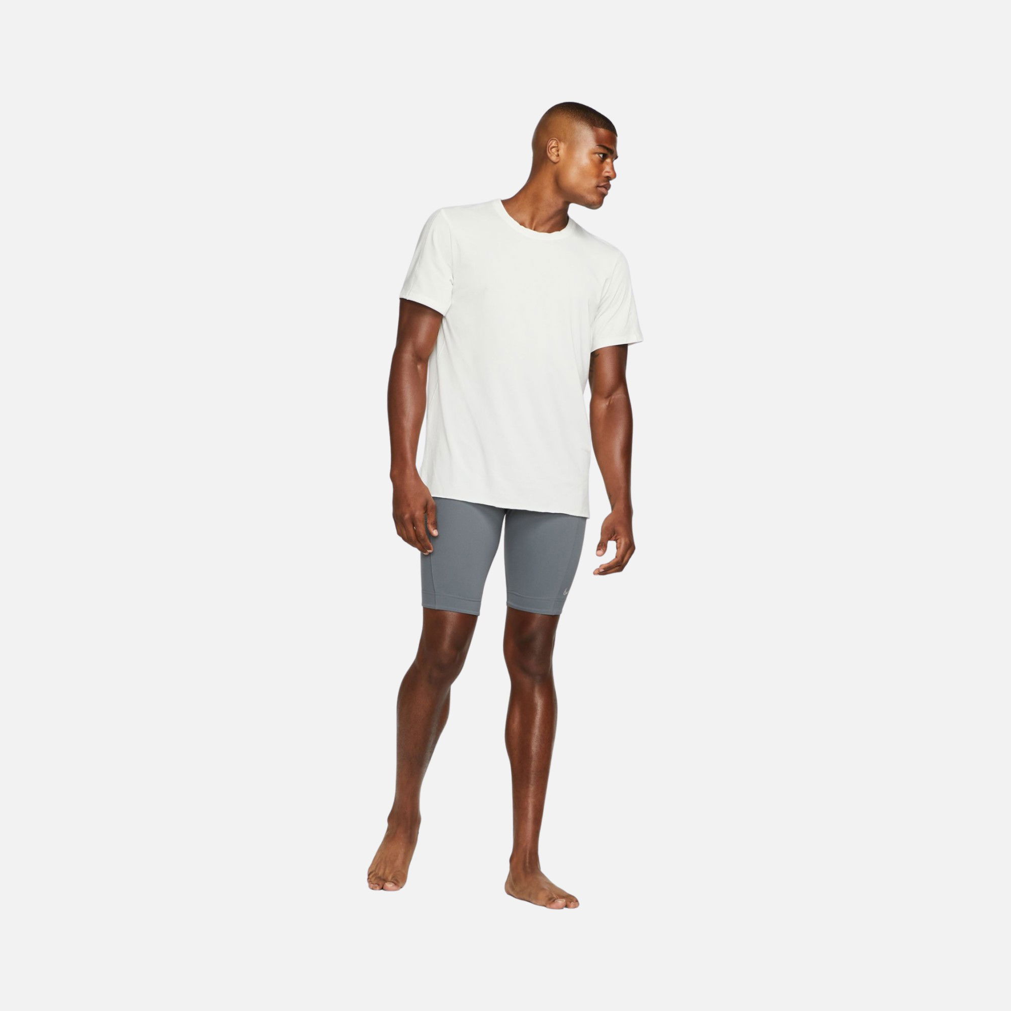 Nike Yoga Dri-Fit Short-Sleeve Erkek Tişört
