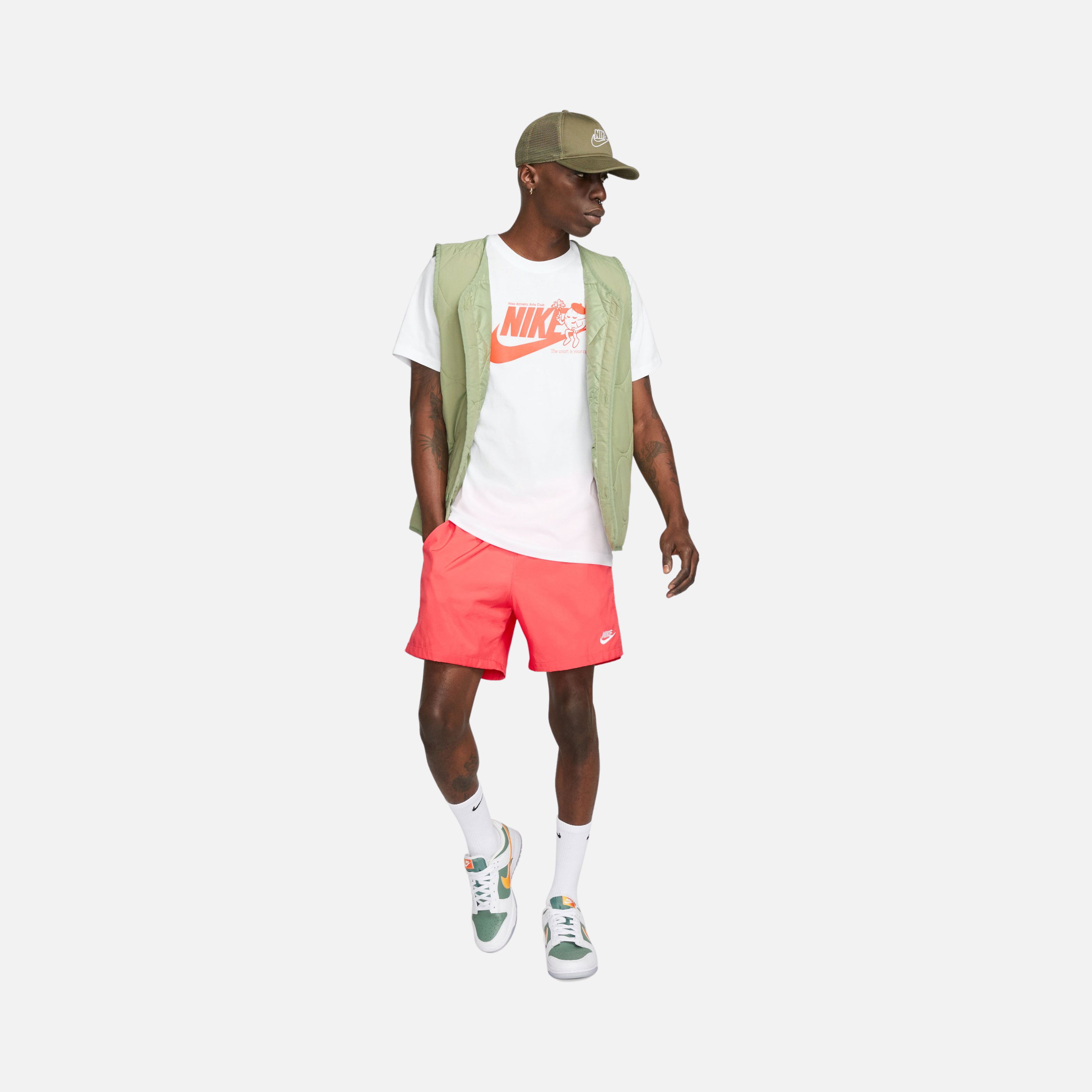 Nike Sportswear Athletic Arts Club Short-Sleeve Erkek Tişört