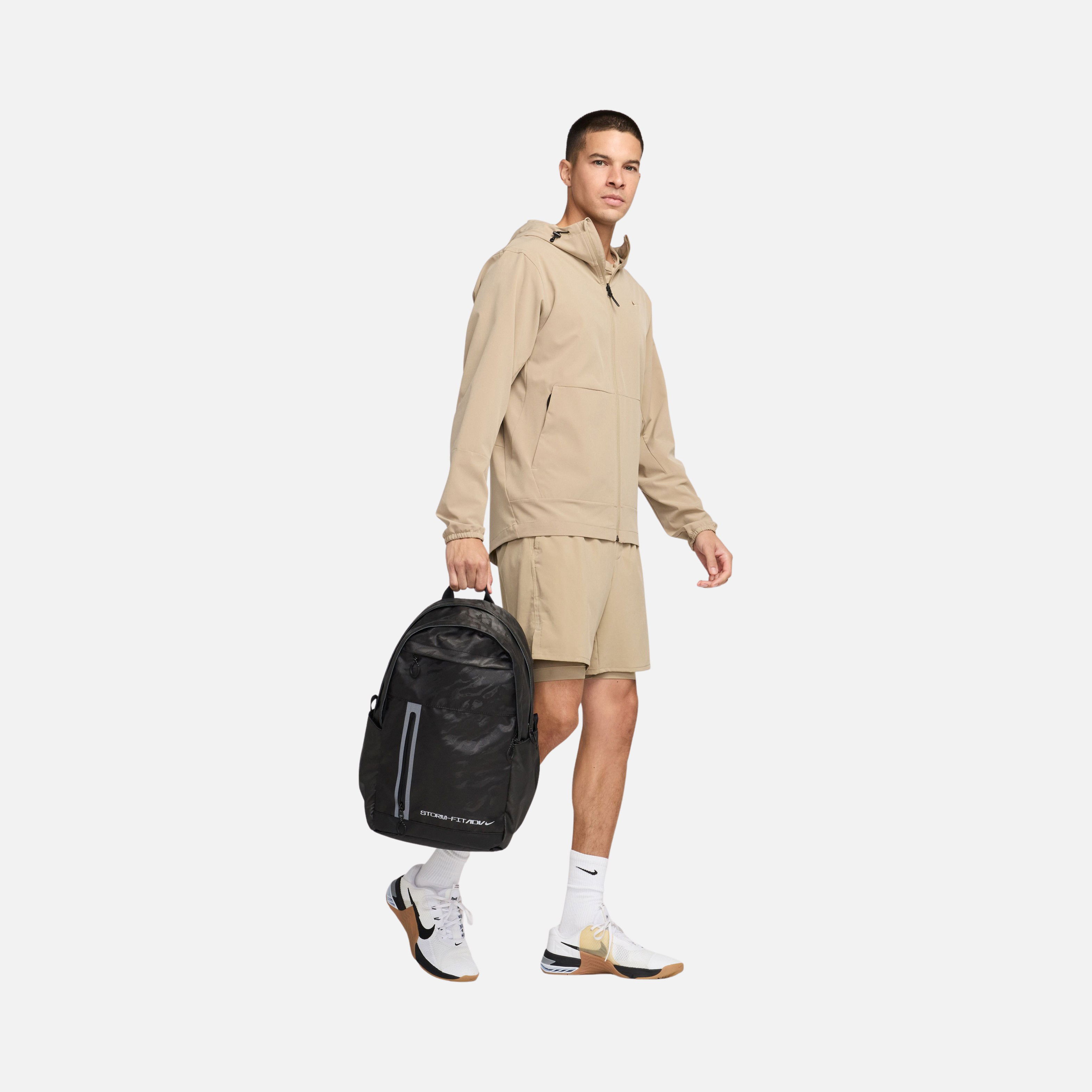 Nike Sportswear Pro Storm-Fit ADV (21 L) Unisex Sırt Çantası