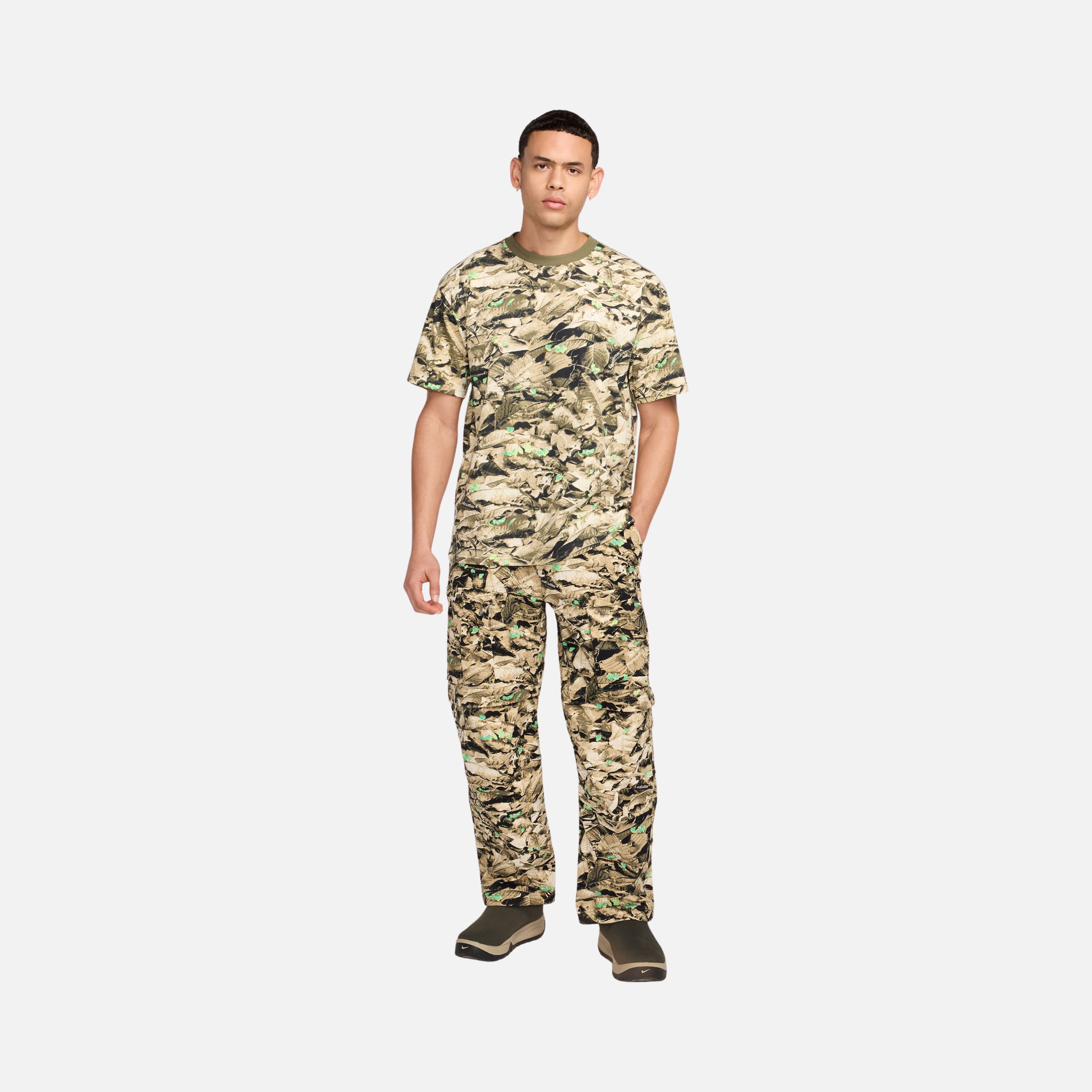 Nike Sportswear ACG Dri-Fit OC Leaf Cutter Graphics Short-Sleeve Erkek Tişört