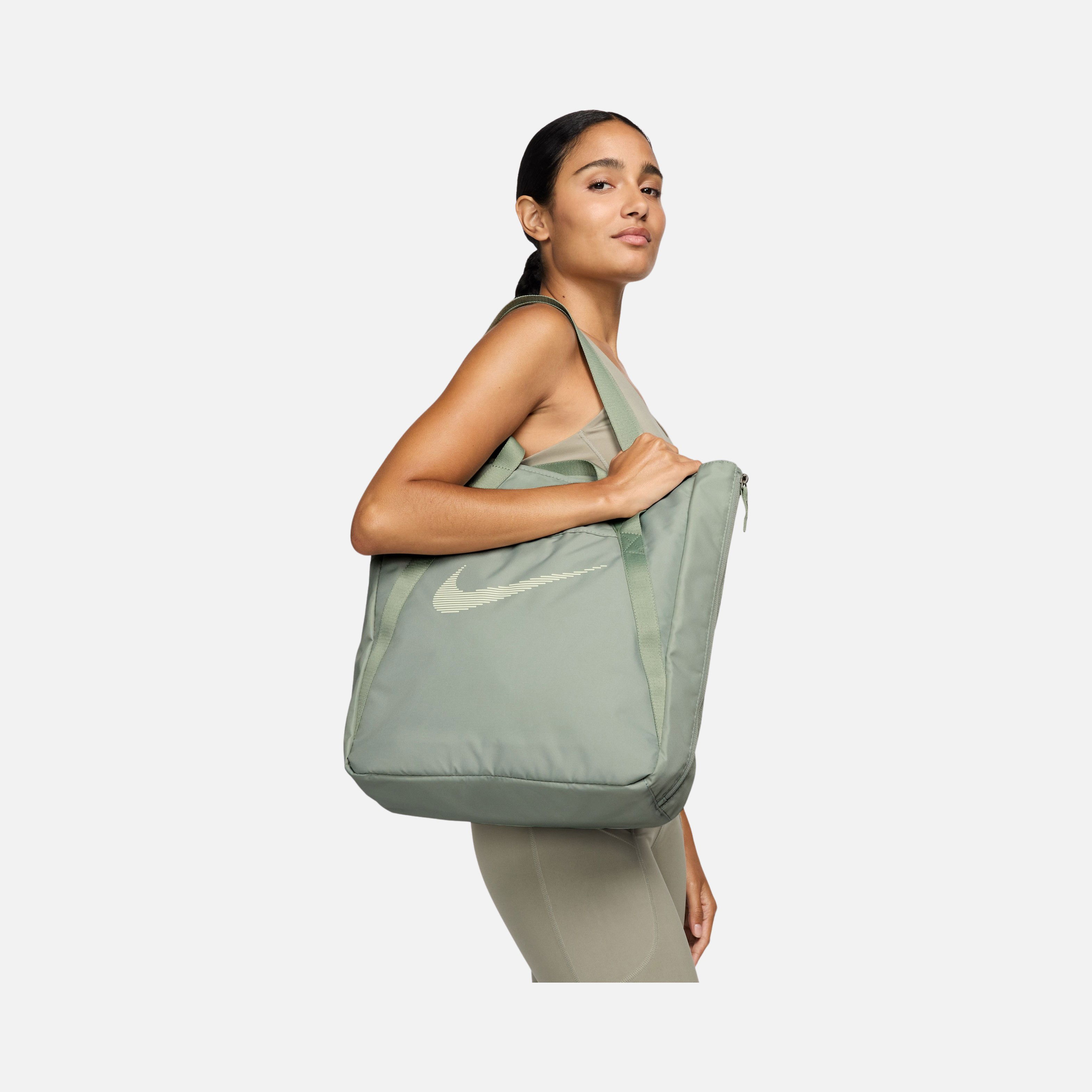 Nike Gym Tote (28 L) Kadın El Çantası