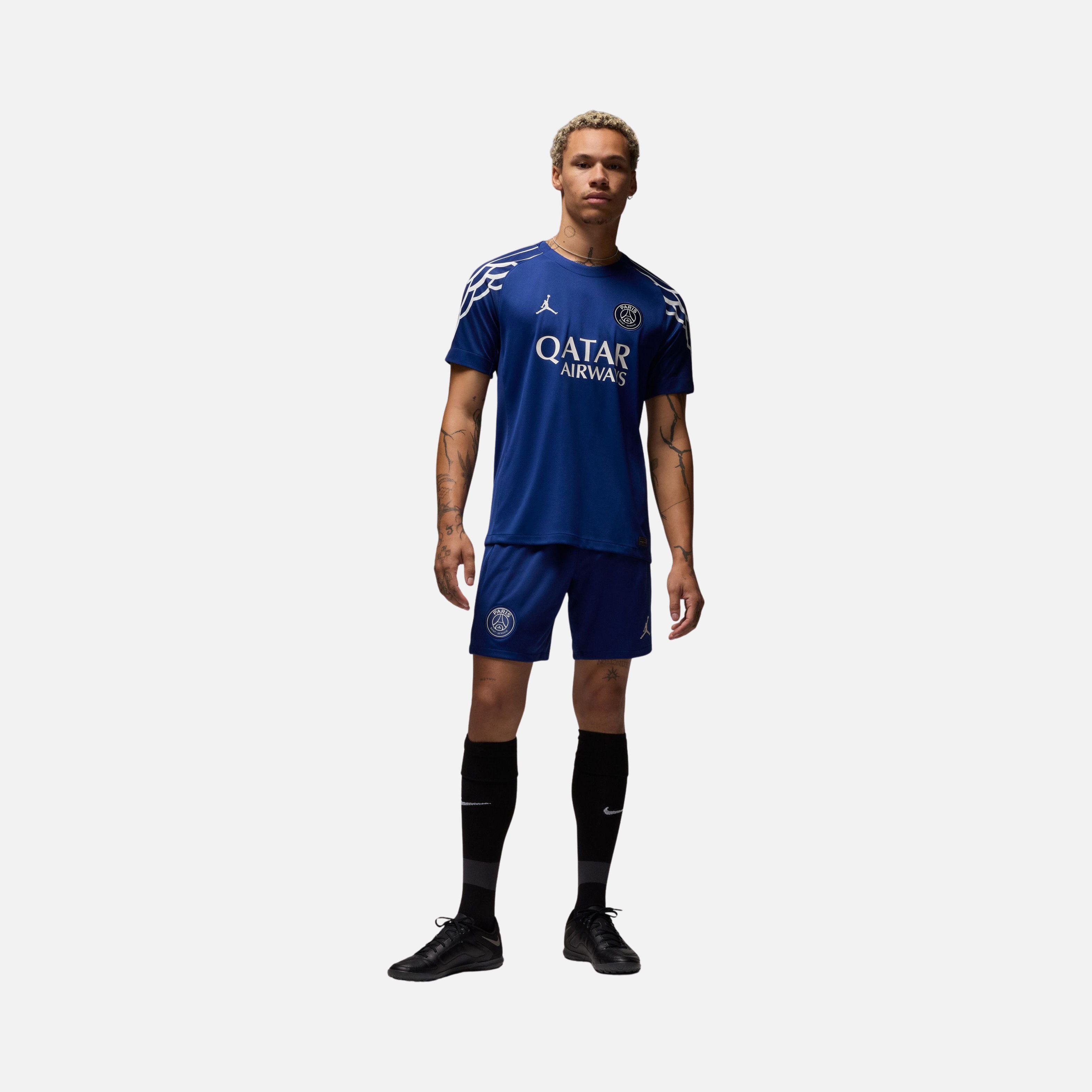 Nike Paris Saint-Germain 2024-2025 Stadyum 4th ''Celebrate 40 Years of the Special Edition Air Jordan 1'' Supporter Erkek Forma