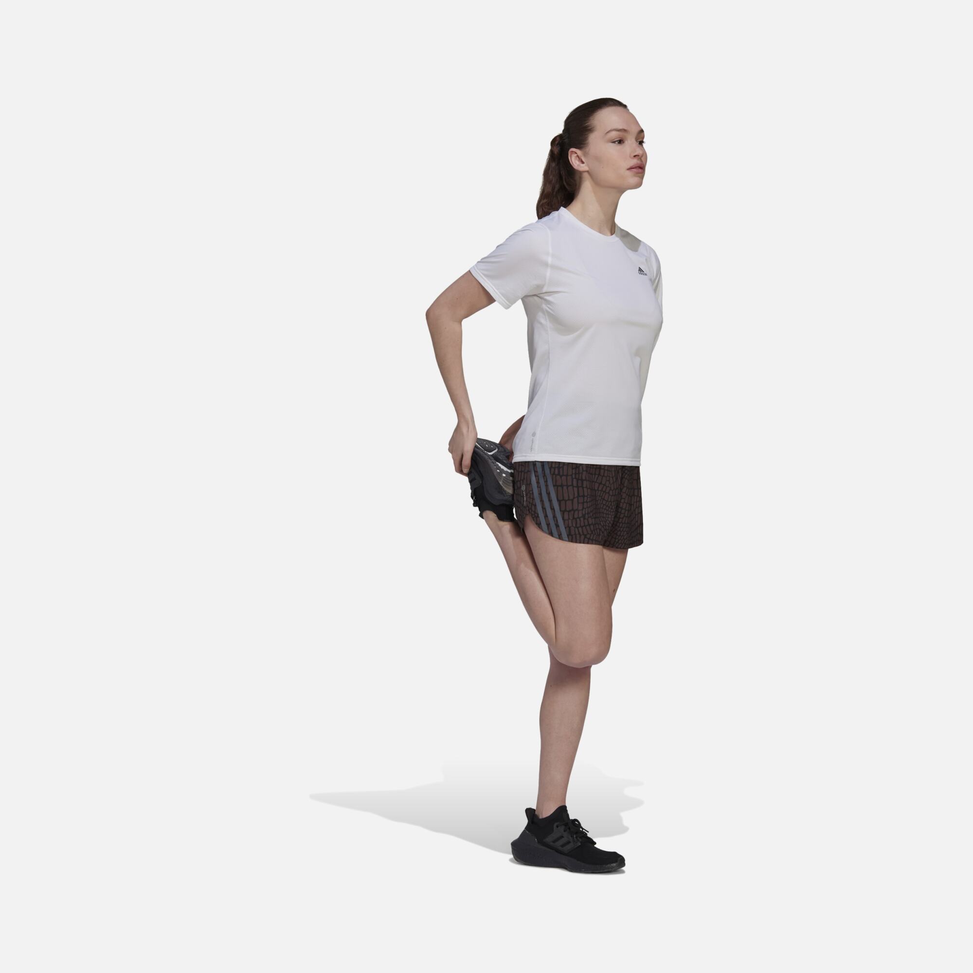 adidas Run Icons AEROREADY Running Short-Sleeve Kadın Tişört