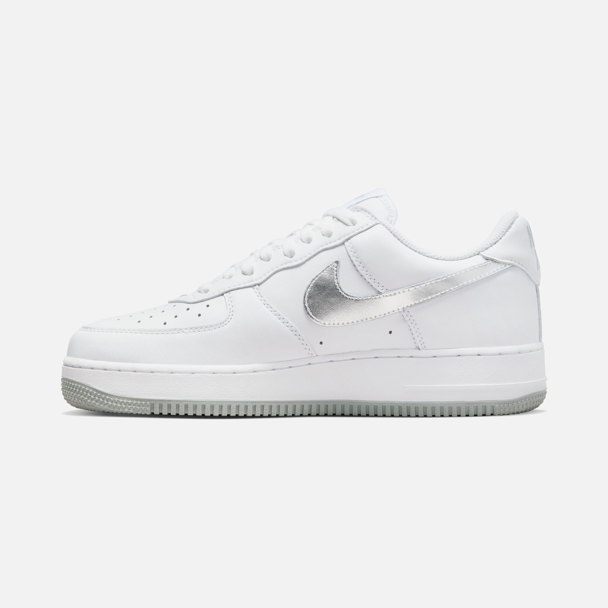 Nike Air Force 1 Low Retro ''Metallic Swoosh'' Erkek Spor Ayakkabı