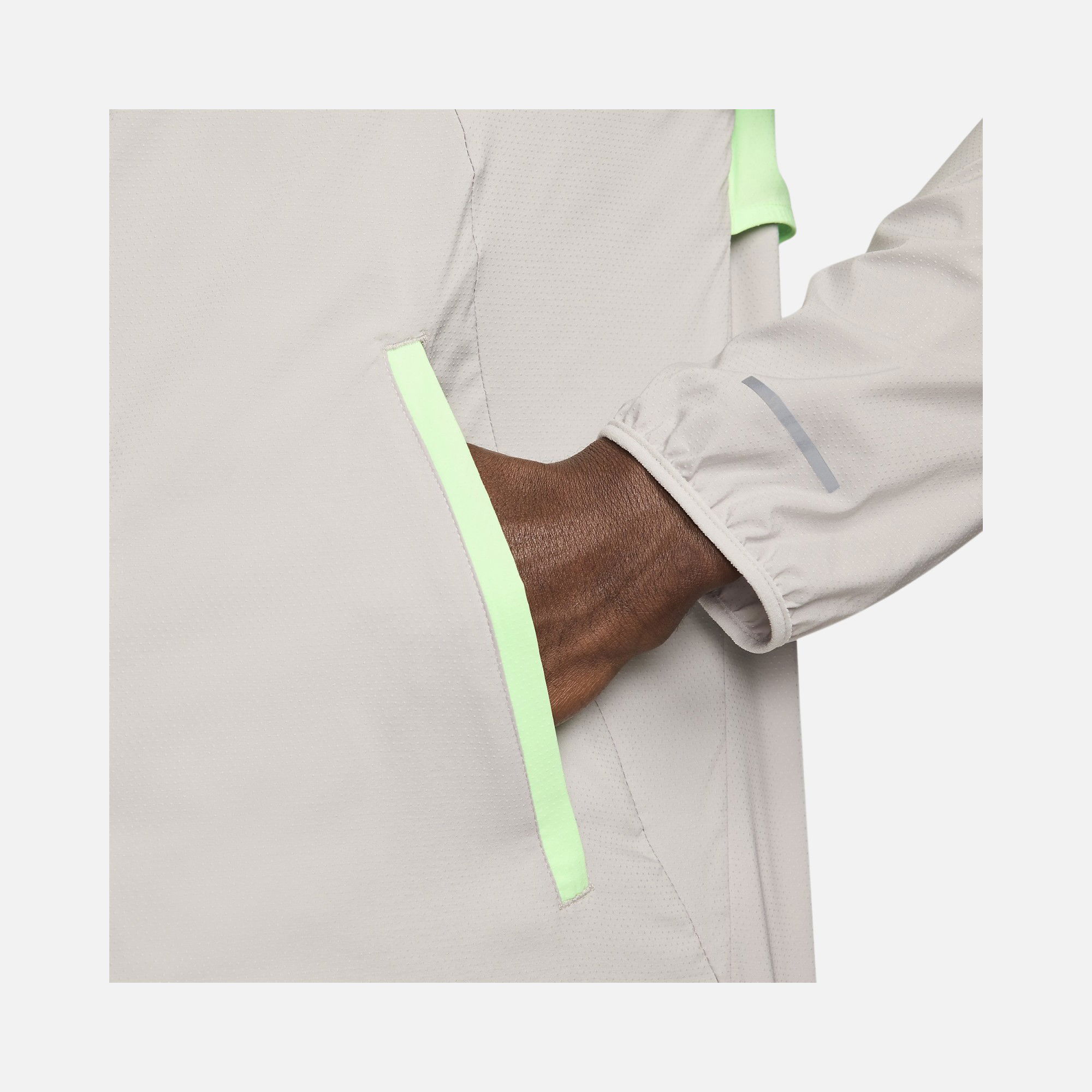 Nike Impossibly Light Windrunner Repel Lined Recoverable Running Full-Zip Hoodie Erkek Ceket