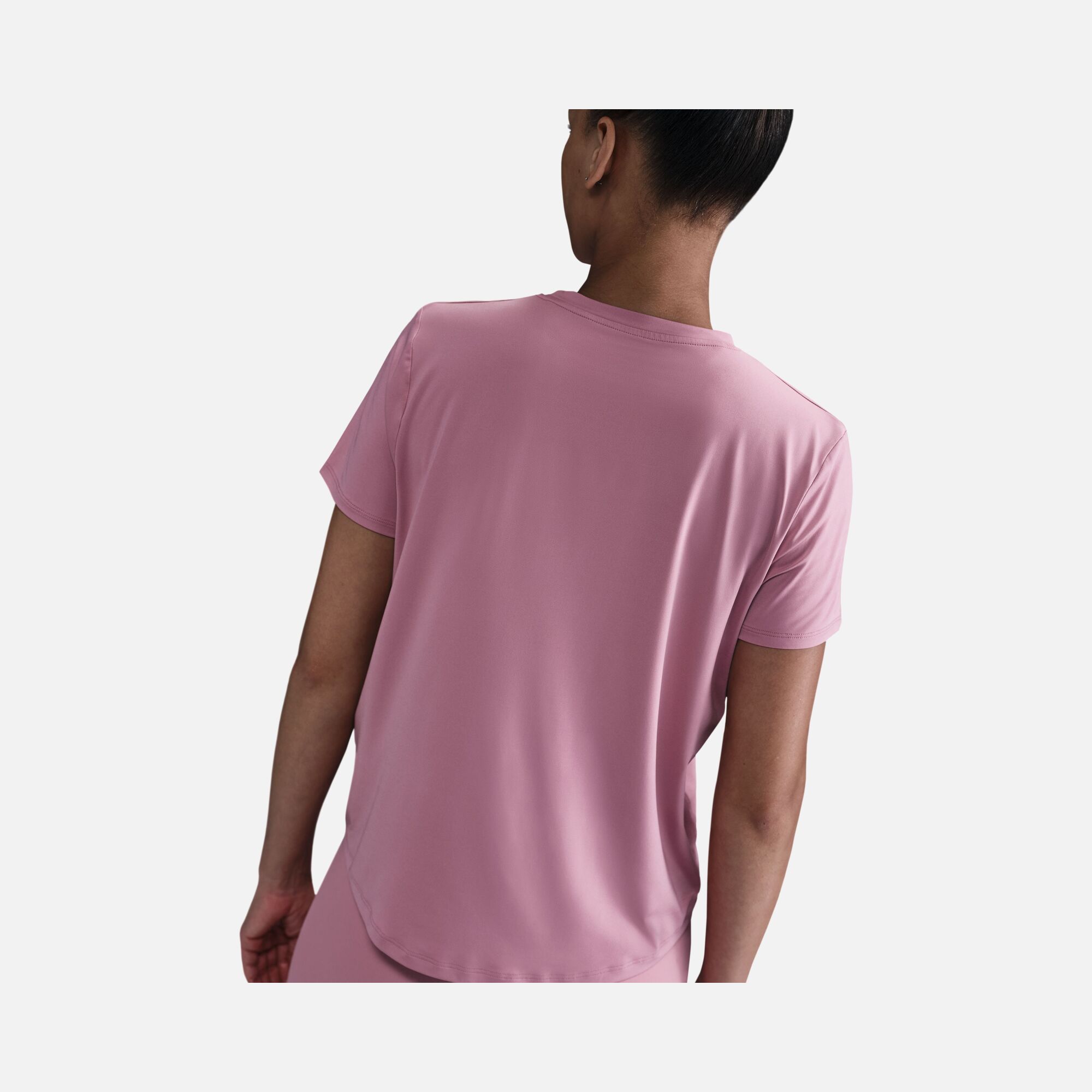 Nike One Classic Dri-Fit Short-Sleeve Training Kadın Tişört