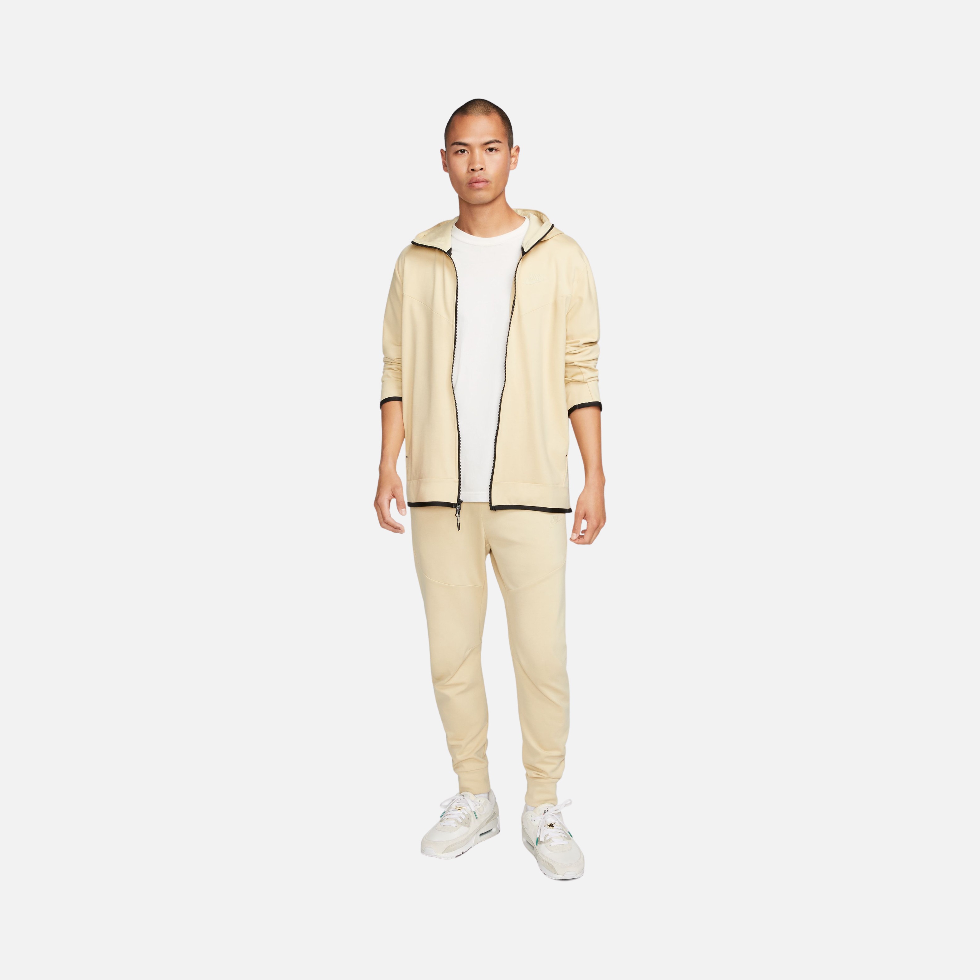 Nike Sportswear Tech Fleece Lightweight Slim-Fit Erkek Eşofman Altı