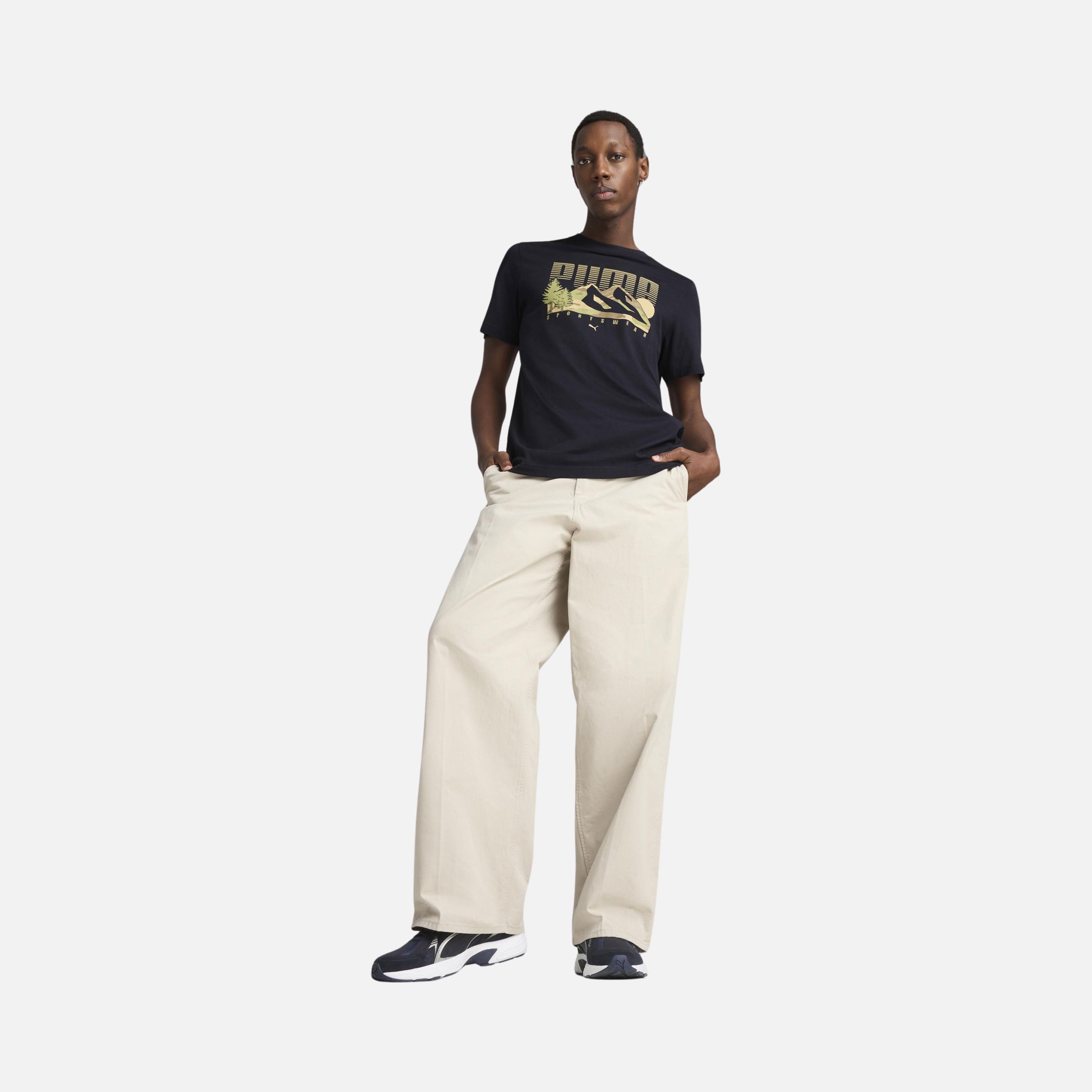 Puma Sportswear Graphics Mountain Regular-Fit Short-Sleeve Erkek Tişört