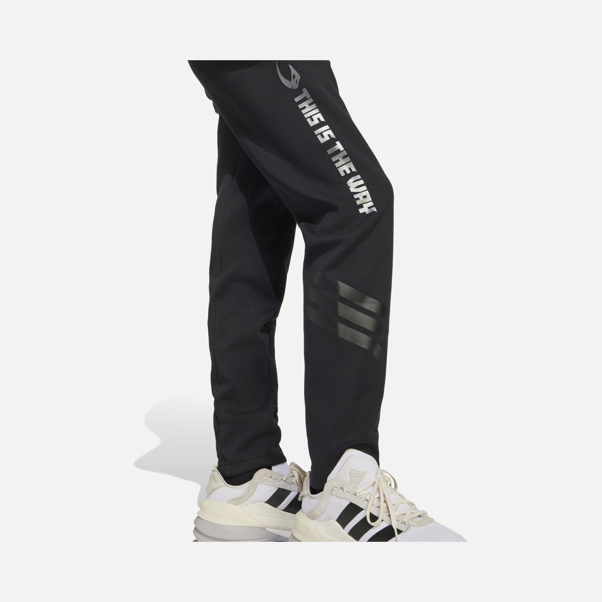 adidas X Star Wars The Mandalorian Graphic Print Regular Fit Gym & Training Çocuk Eşofman Altı