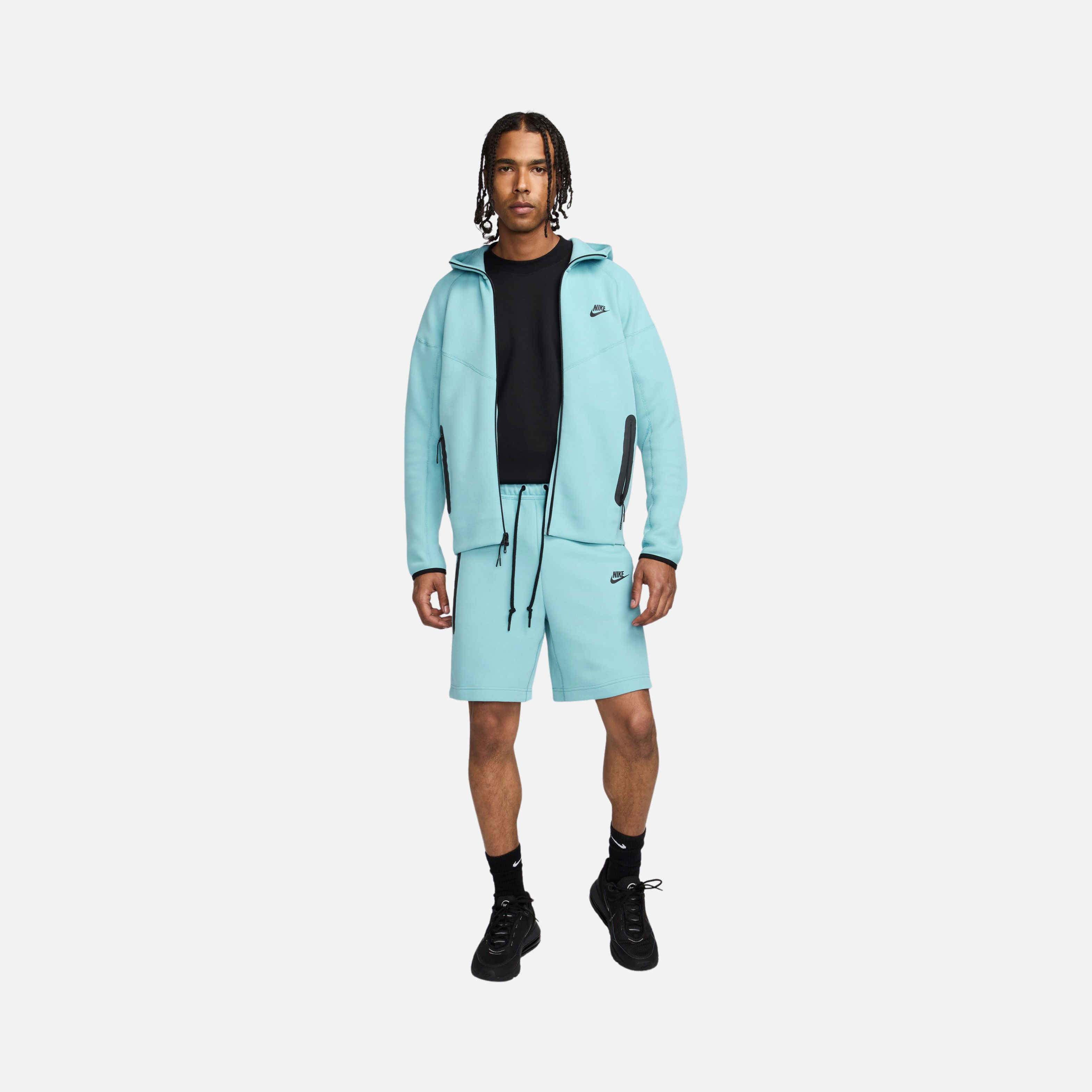 Nike Sportswear Tech Fleece FW24 Erkek Şort