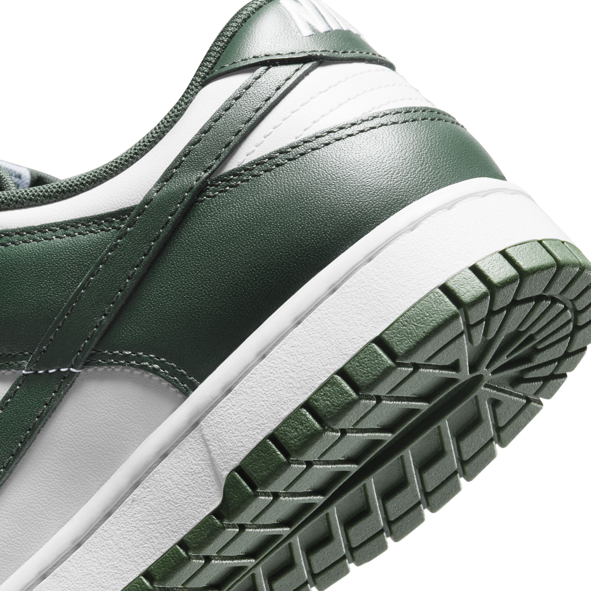 Nike Dunk Low Retro Erkek Spor Ayakkabı