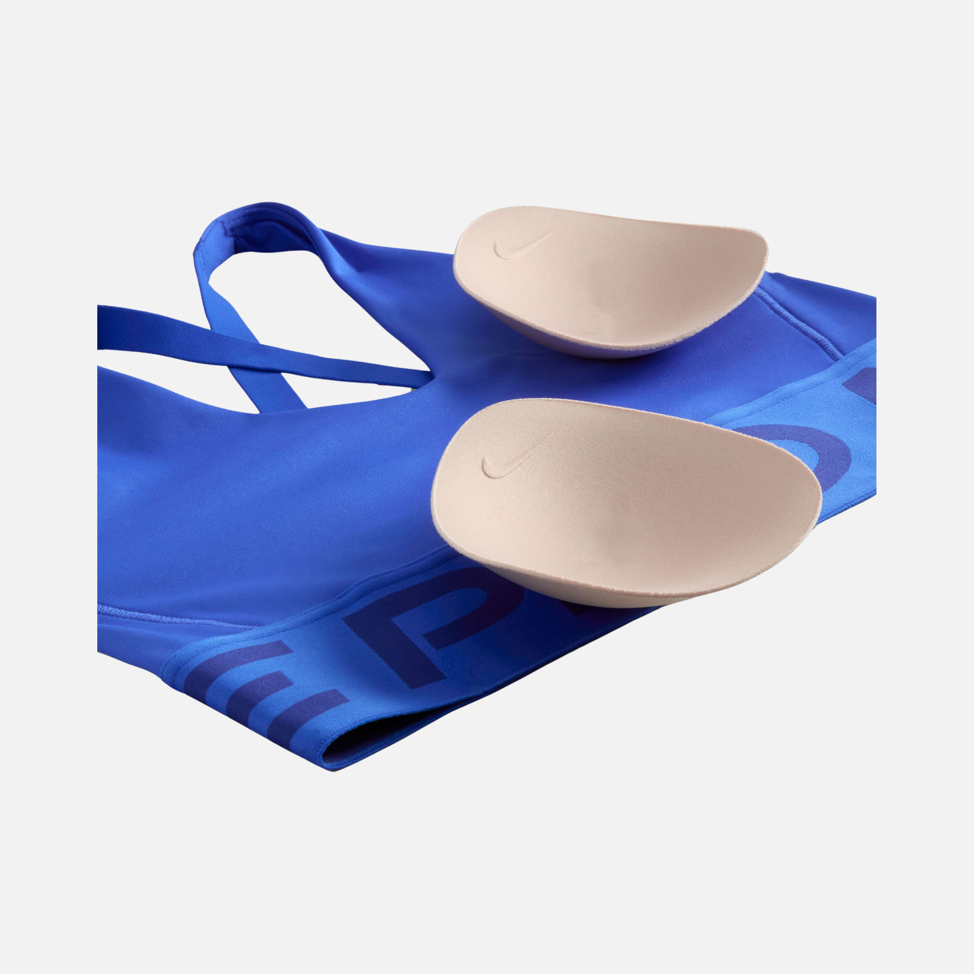 Nike Pro Indy Plunge Medium-Support Padded Training Kadın Bra