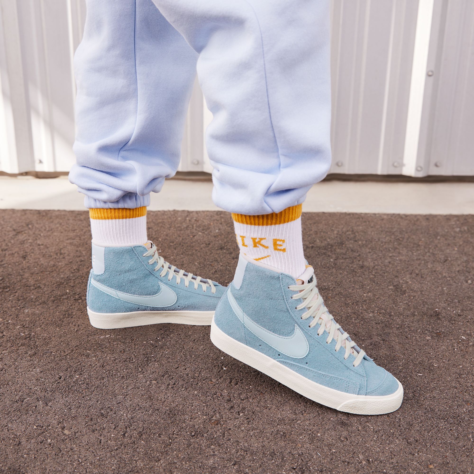 Nike Blazer Mid '77 Vintage Suede Kadın Spor Ayakkabı