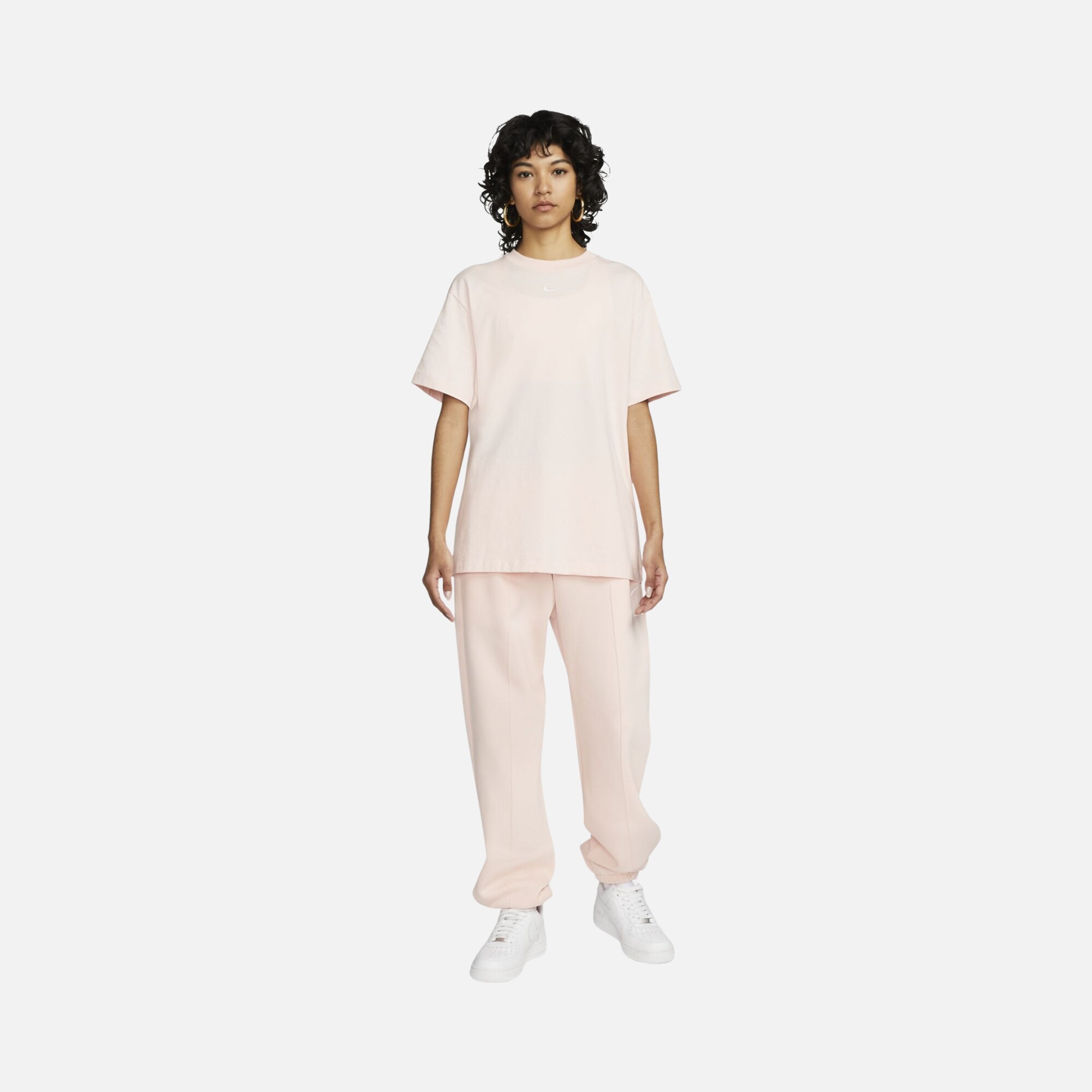 Nike Sportswear Essentials Short-Sleeve Kadın Tişört