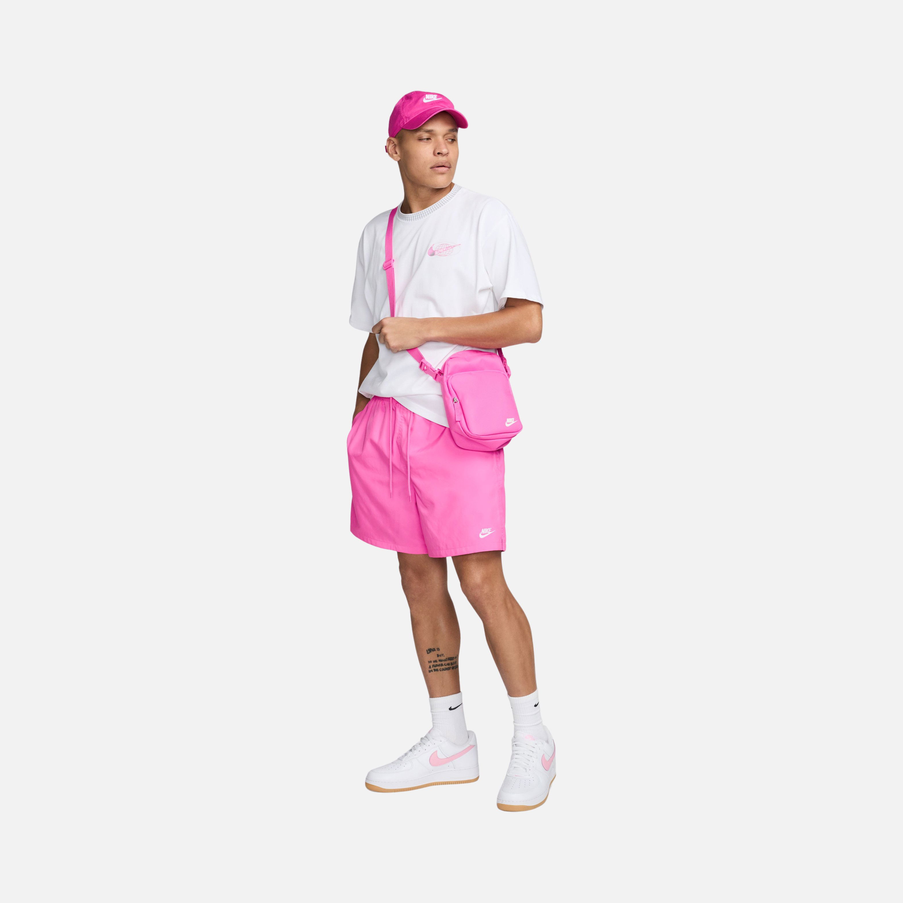 Nike Sportswear Club+ Flow Versatile Weave Loose Erkek Şort