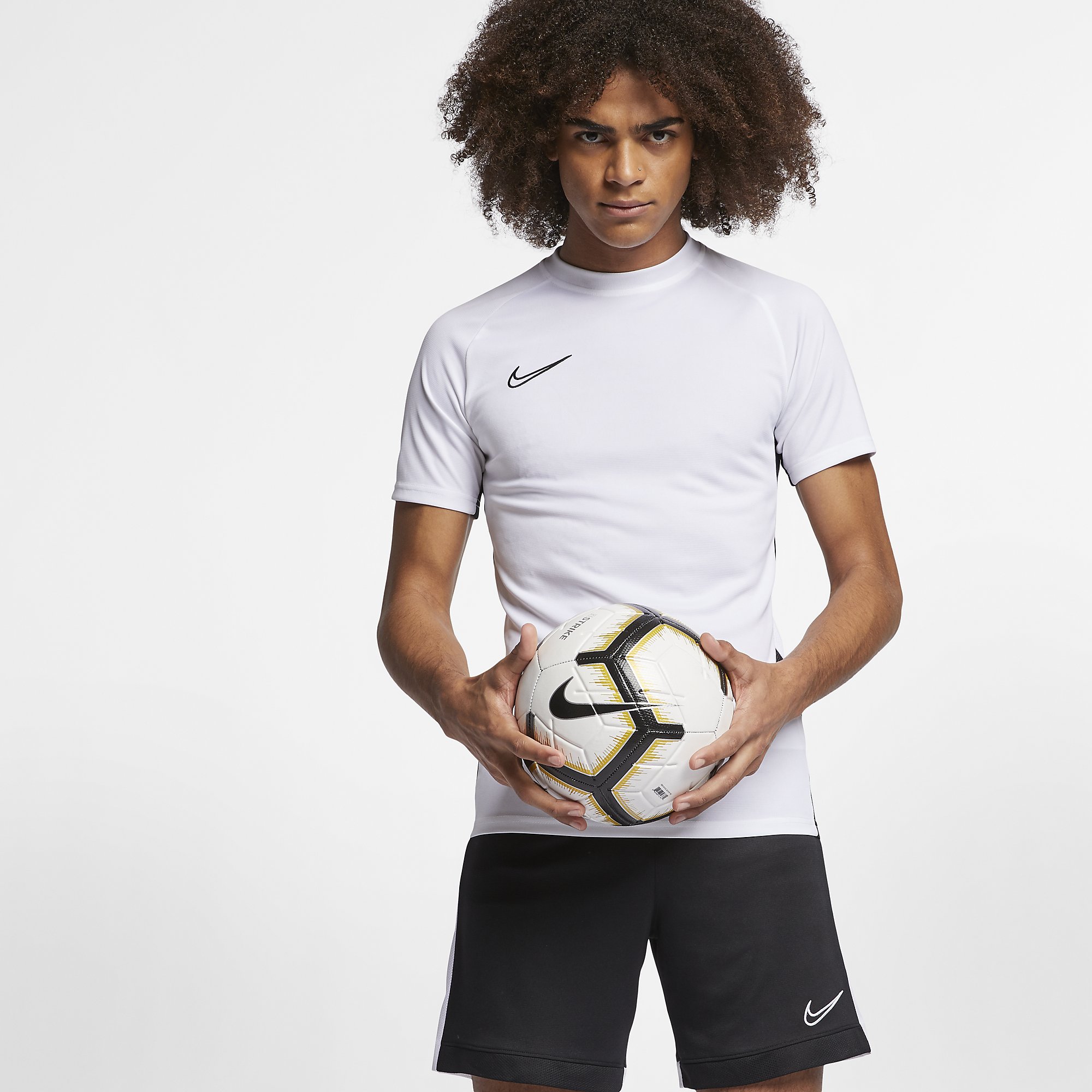 Nike Dri-Fit Academy Football Short-Sleeve Top Erkek Tişört